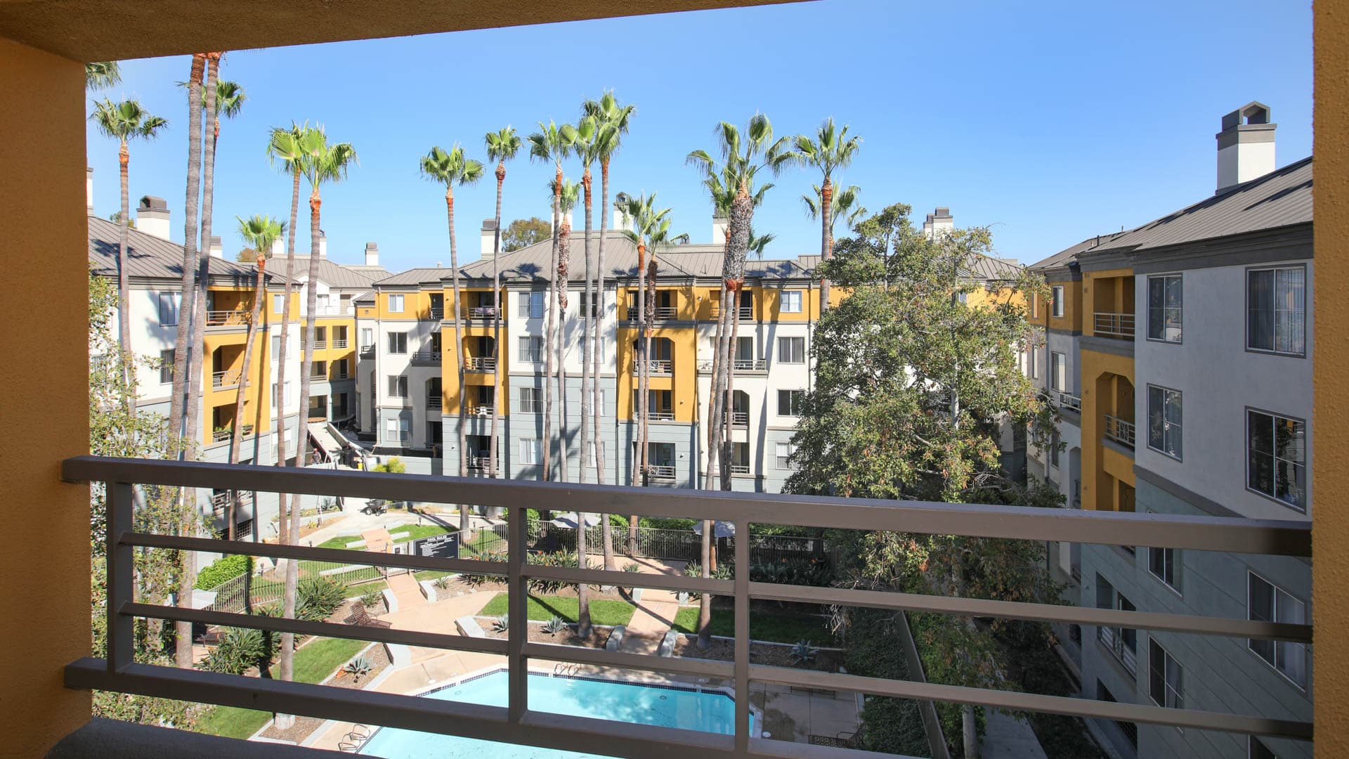 Toscana Apartments 8 of 11