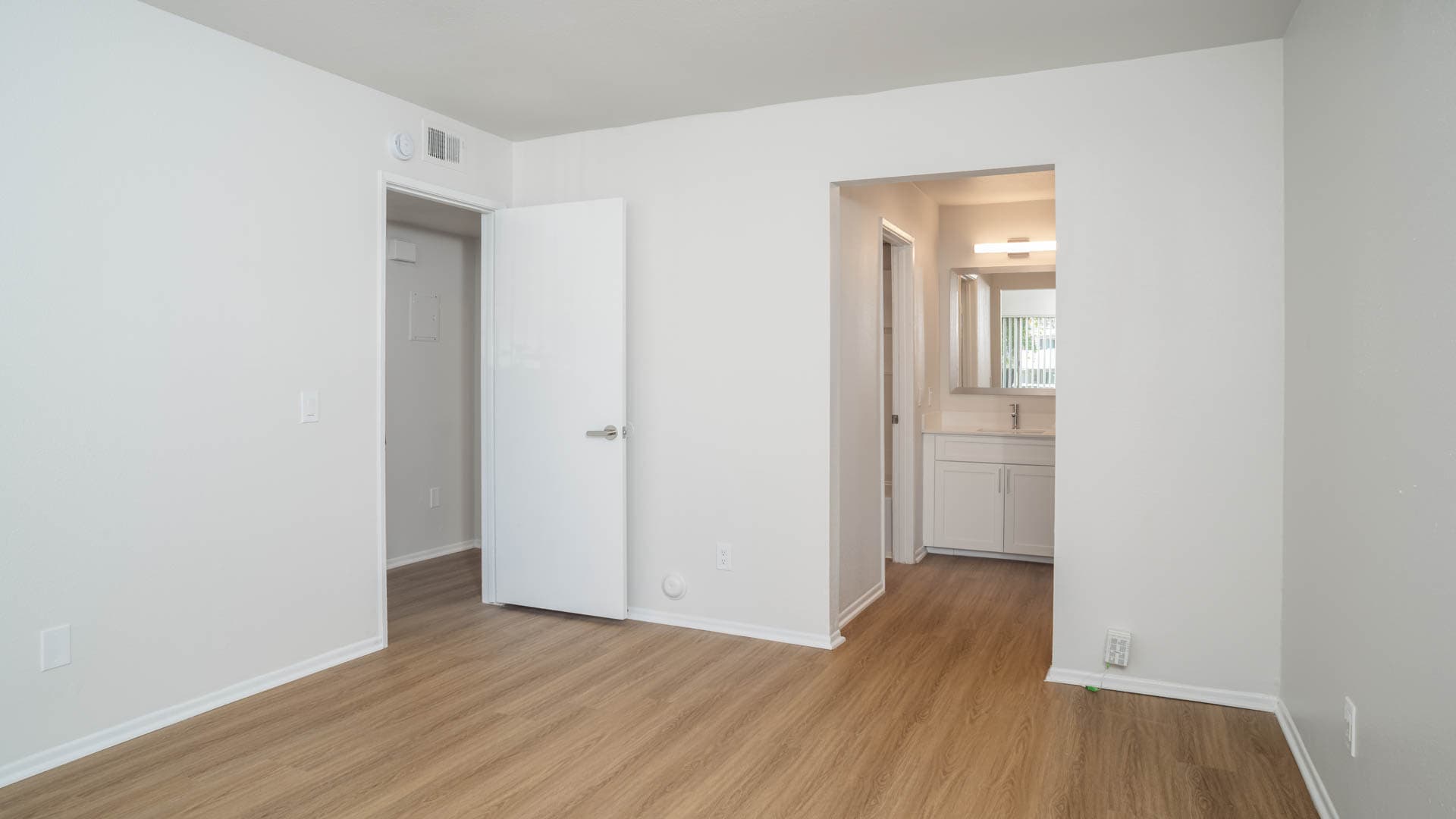 Villa Solana Apartments 1 of 11