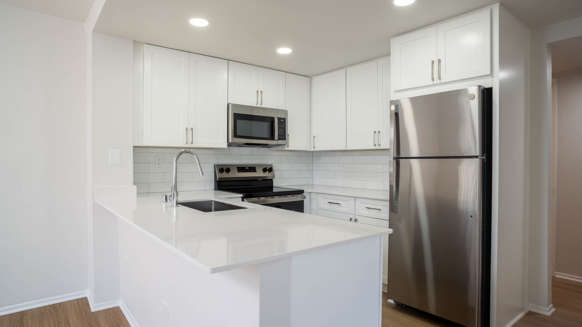 Villa Solana Apartments 4 of 11