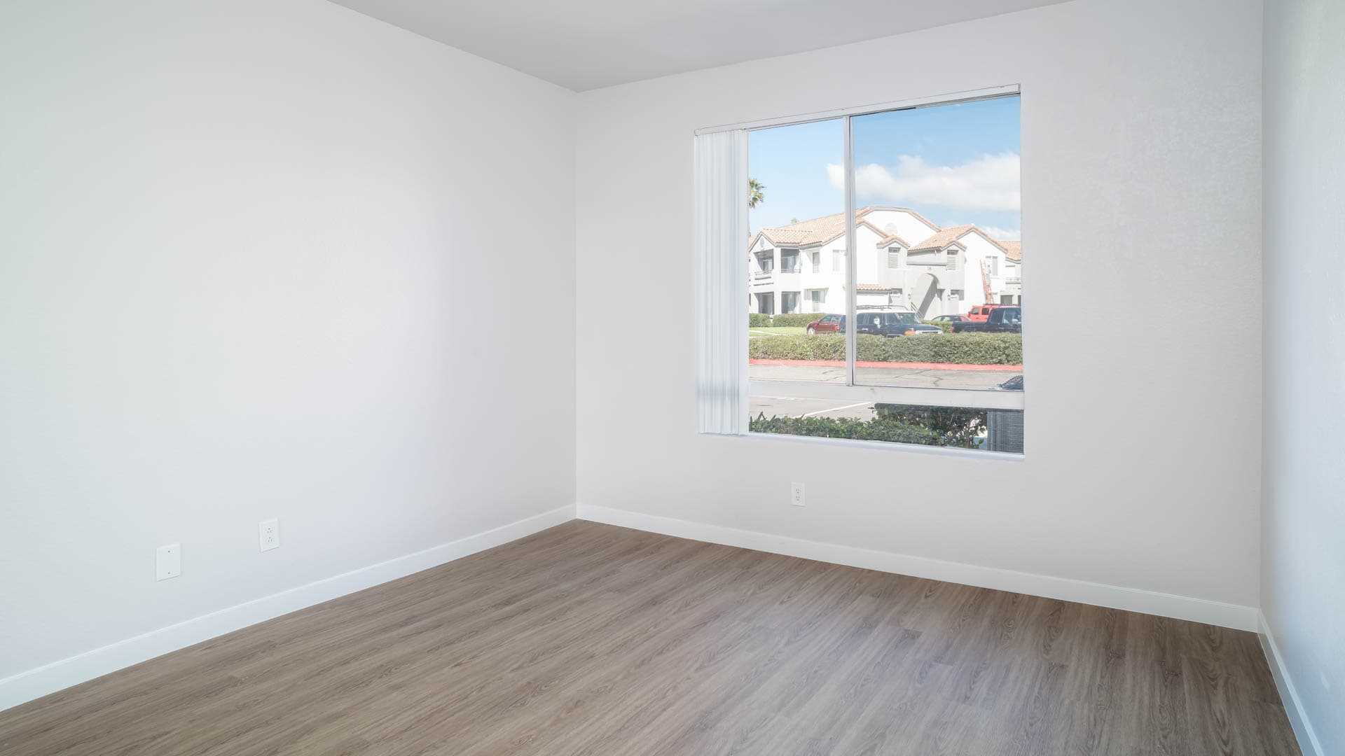 Vista Del Lago Apartments 4 of 11