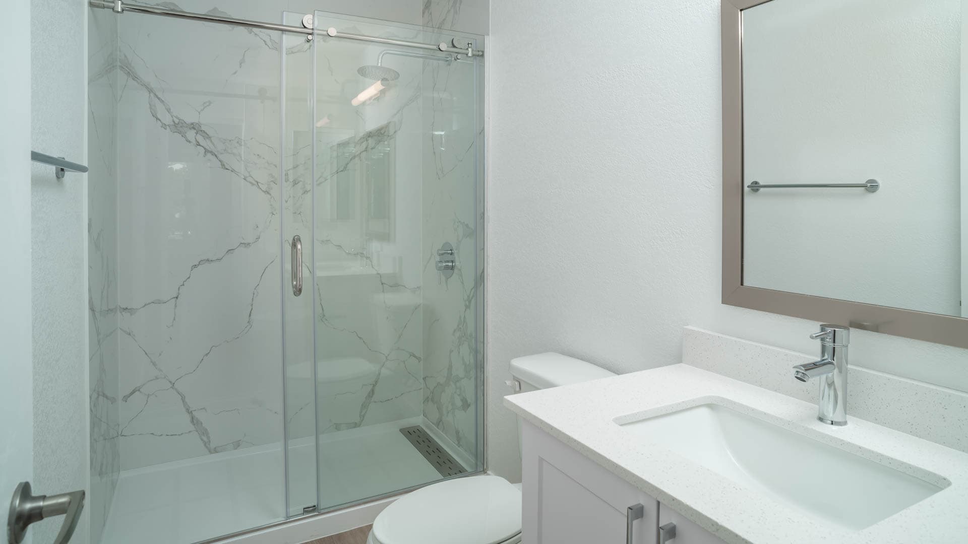 Vista Del Lago Apartments 18 of 104