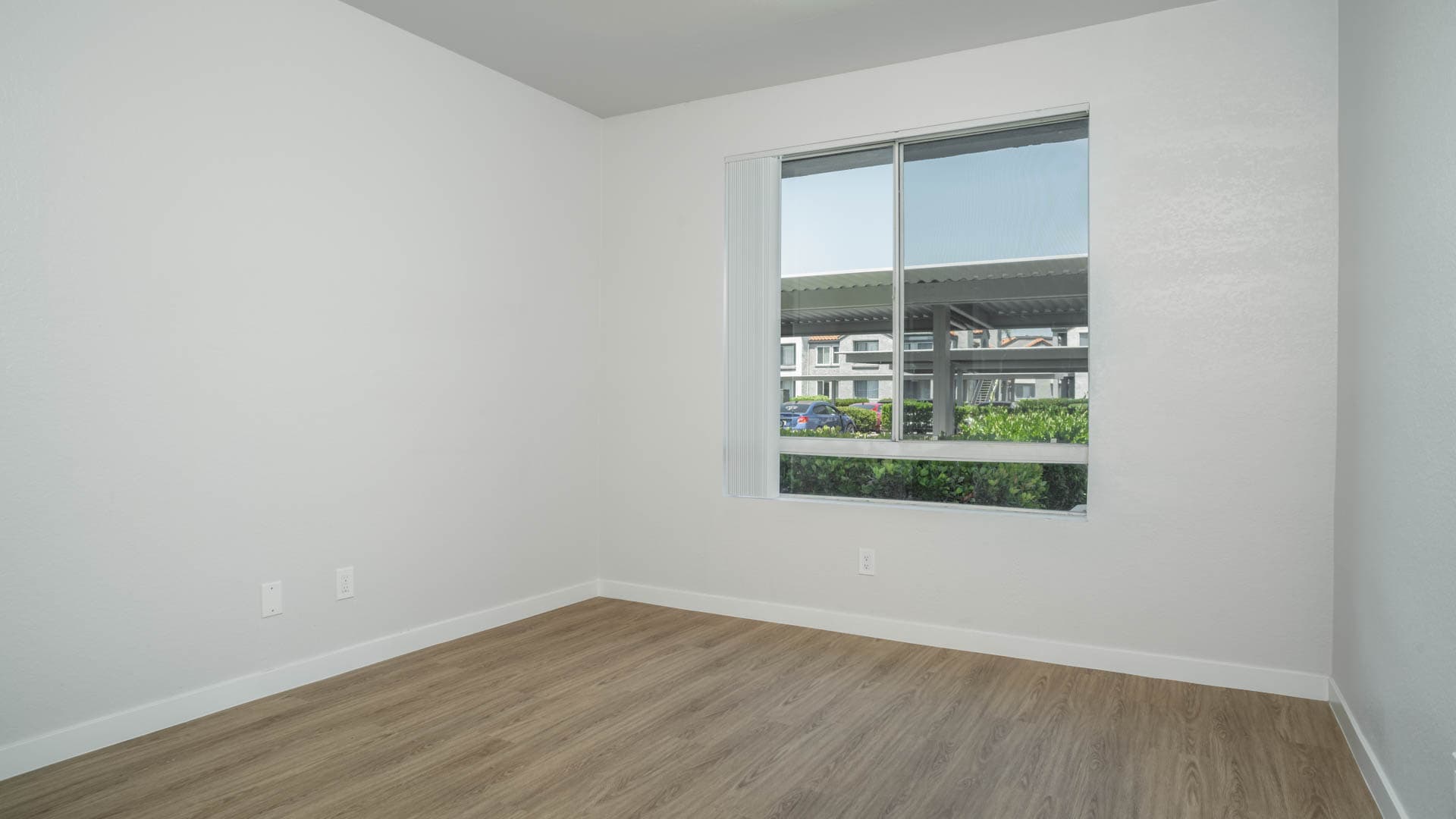 Vista Del Lago Apartments 25 of 104