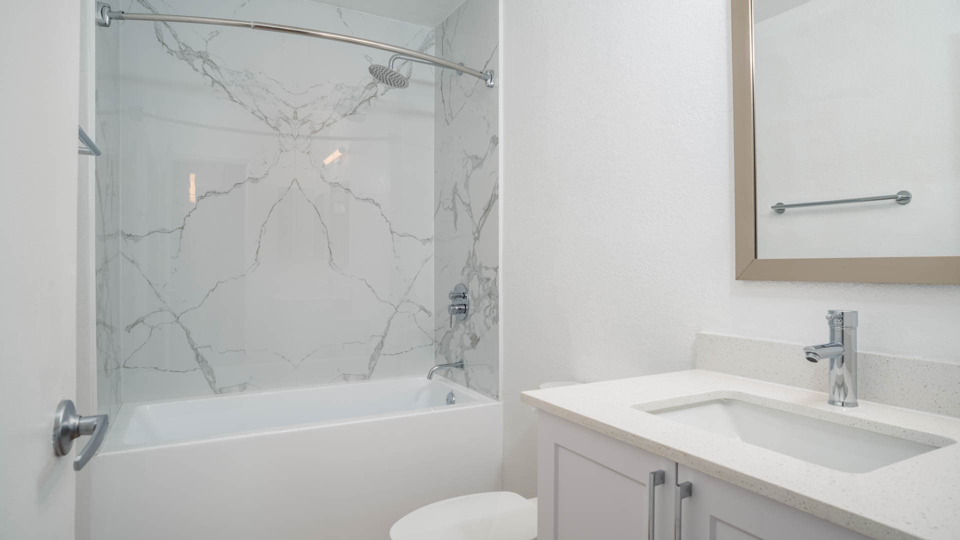 Vista Del Lago Apartments 50 of 104
