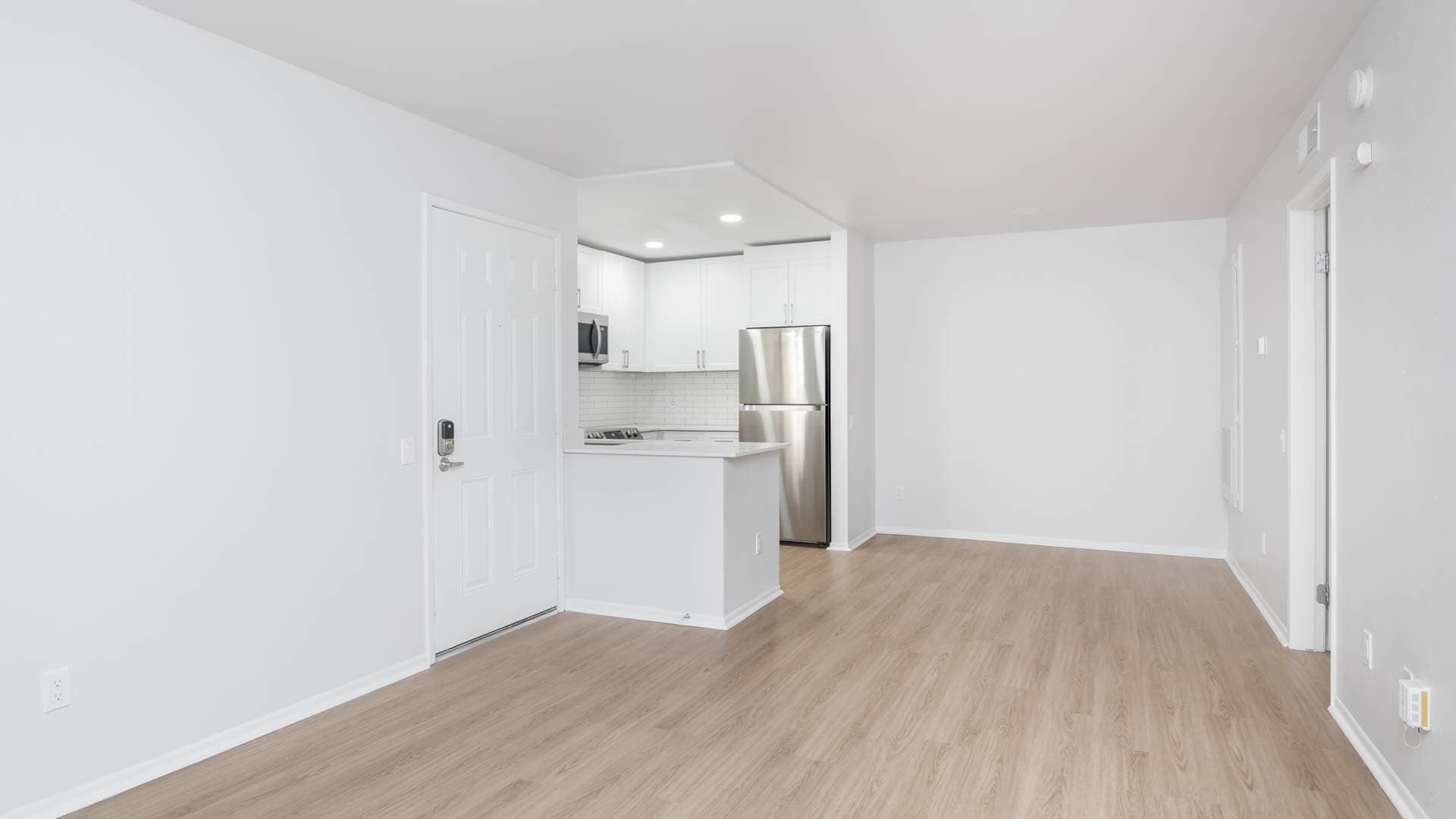 Carmel Terrace Apartments 5 of 8