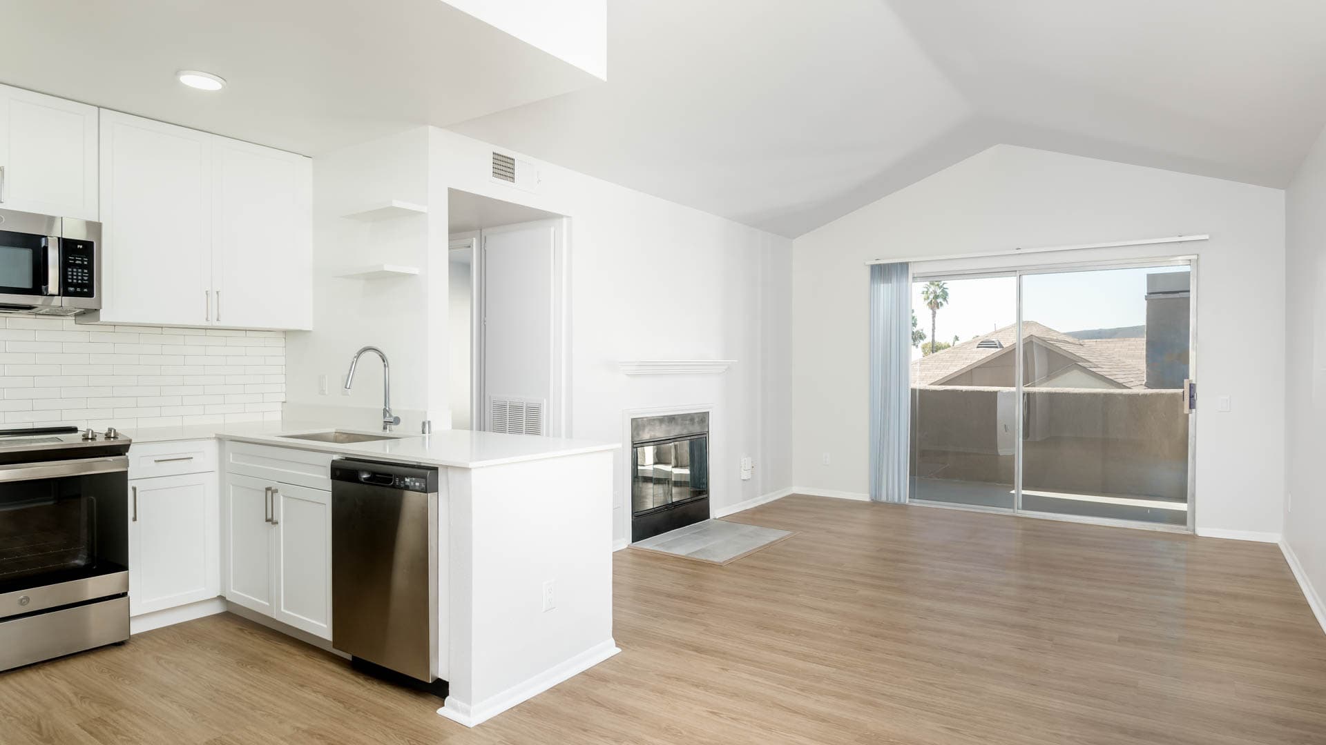 Carmel Terrace Apartments 10 of 27