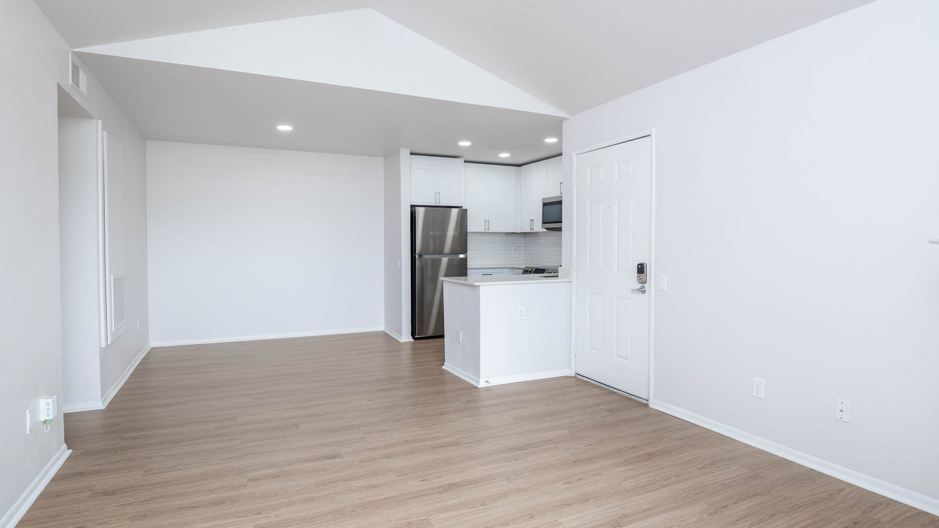 Carmel Terrace Apartments 12 of 27