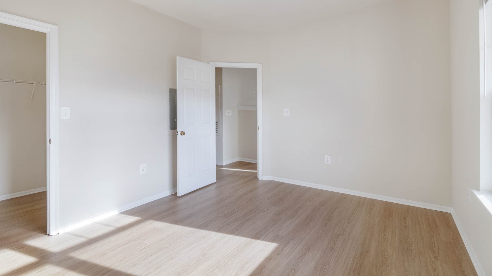 The Reserve at Fairfax Corner Apartments 4 of 10