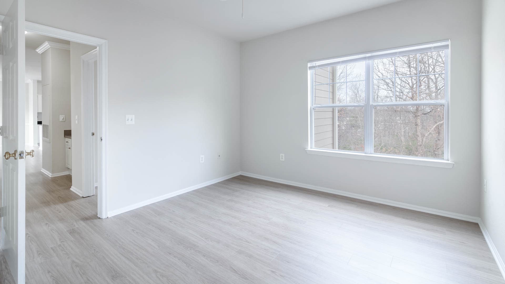 The Reserve at Fairfax Corner Apartments 4 of 14