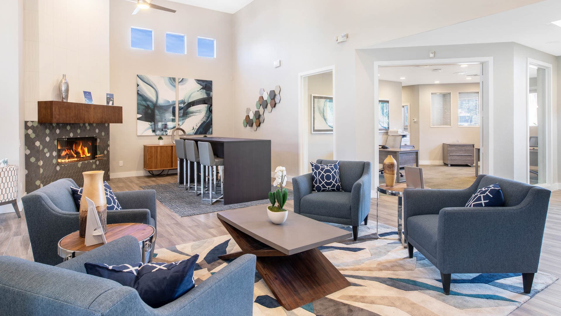 Centre Club Apartments 39 of 45