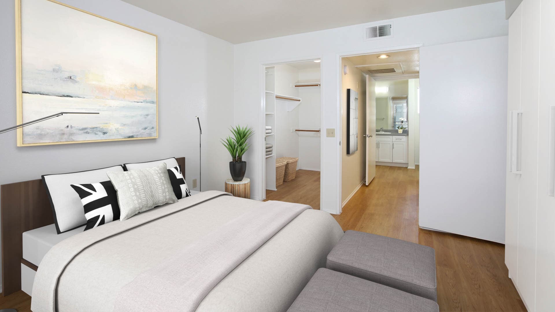 Centre Club Apartments 4 of 5
