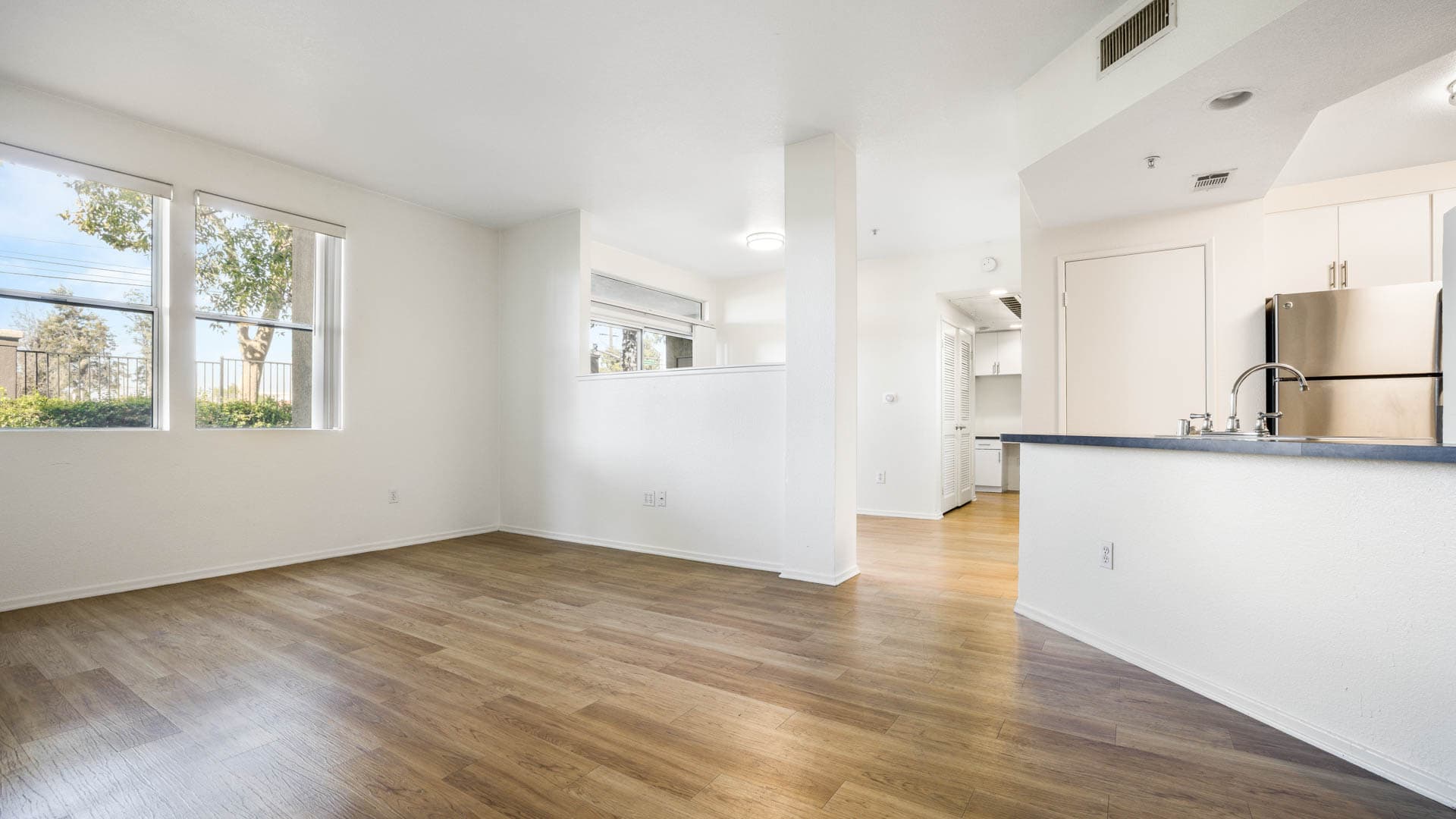 Centre Club Apartments 15 of 45