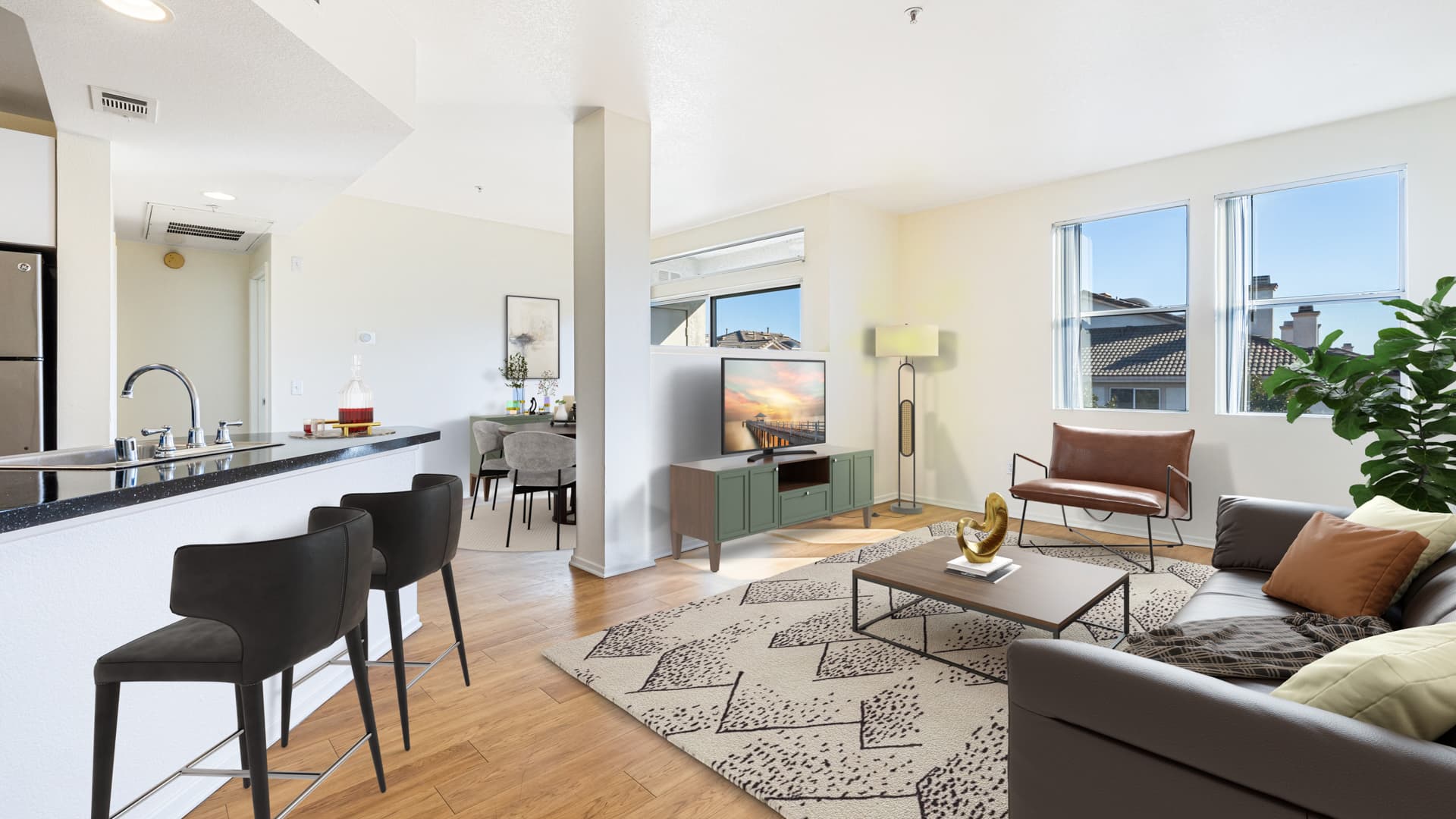 Centre Club Apartments 9 of 13