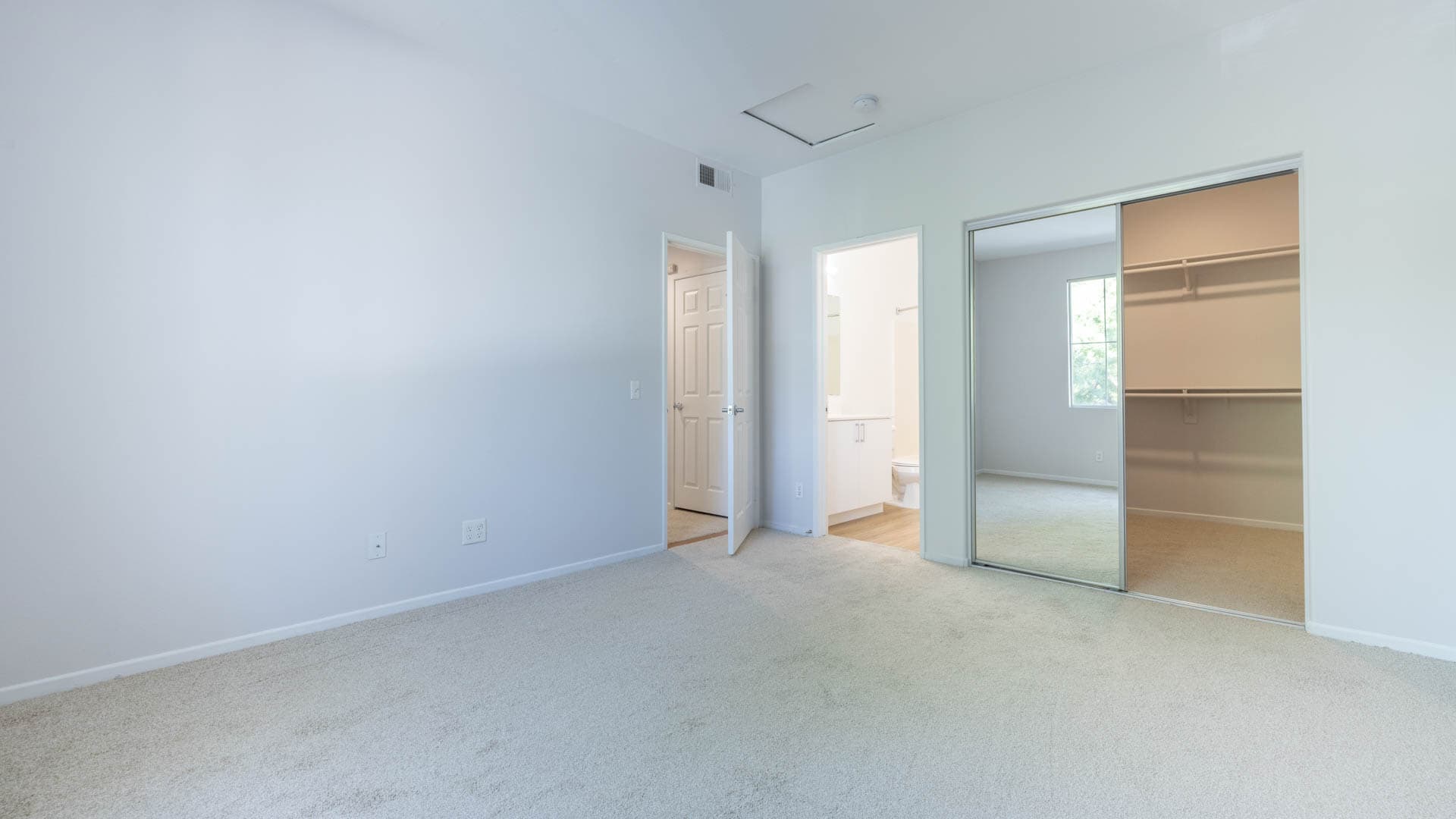 The Oaks Apartments 9 of 11