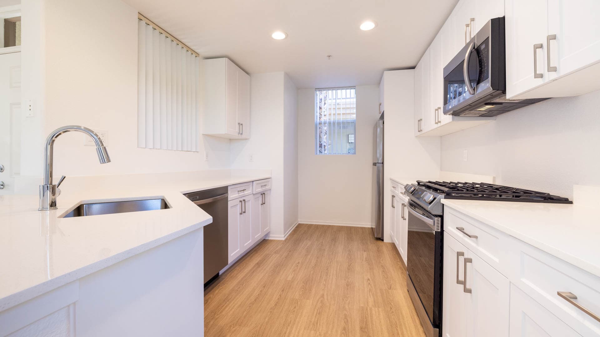 The Oaks Apartments 4 of 19