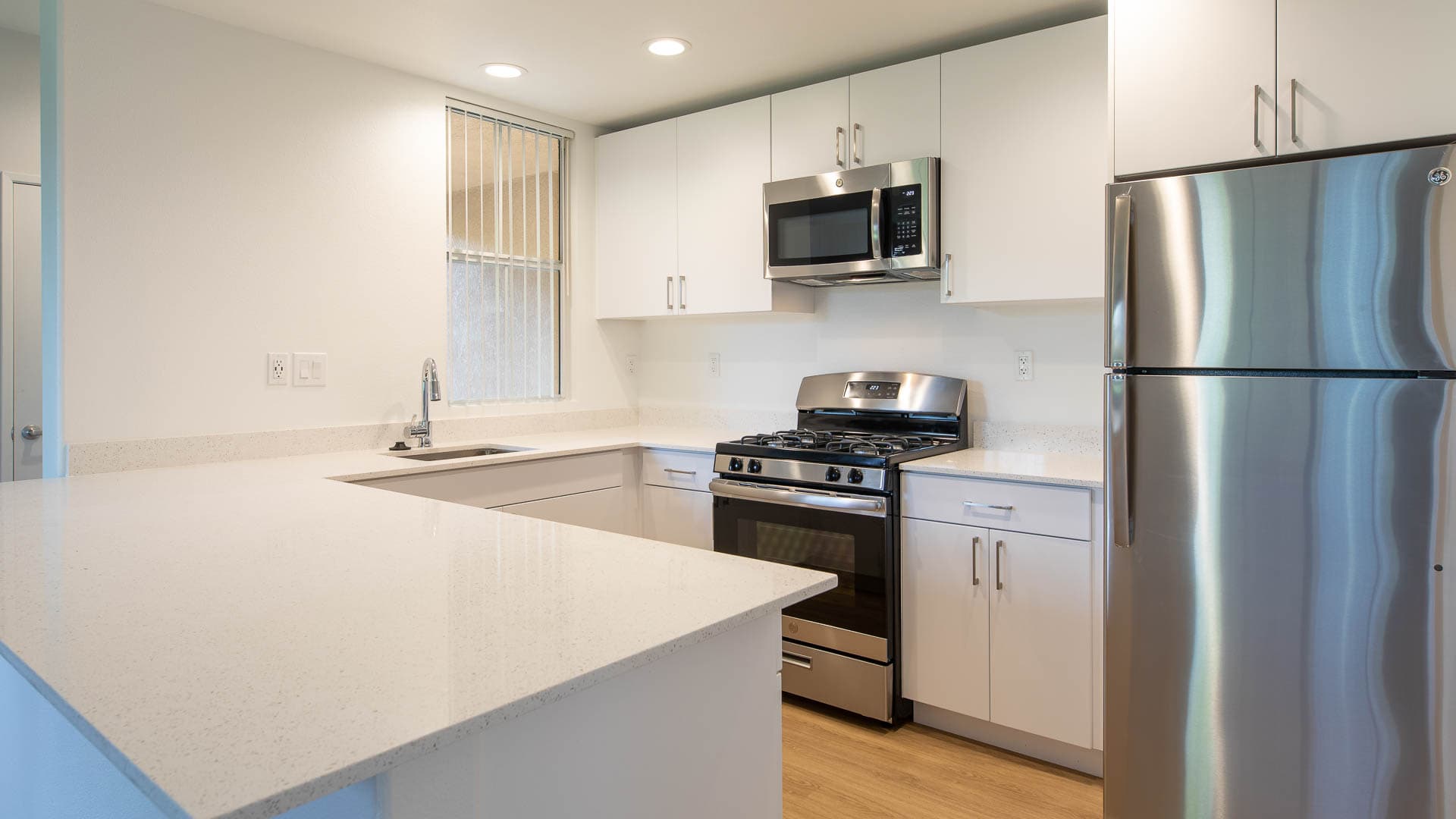 The Oaks Apartments 1 of 9