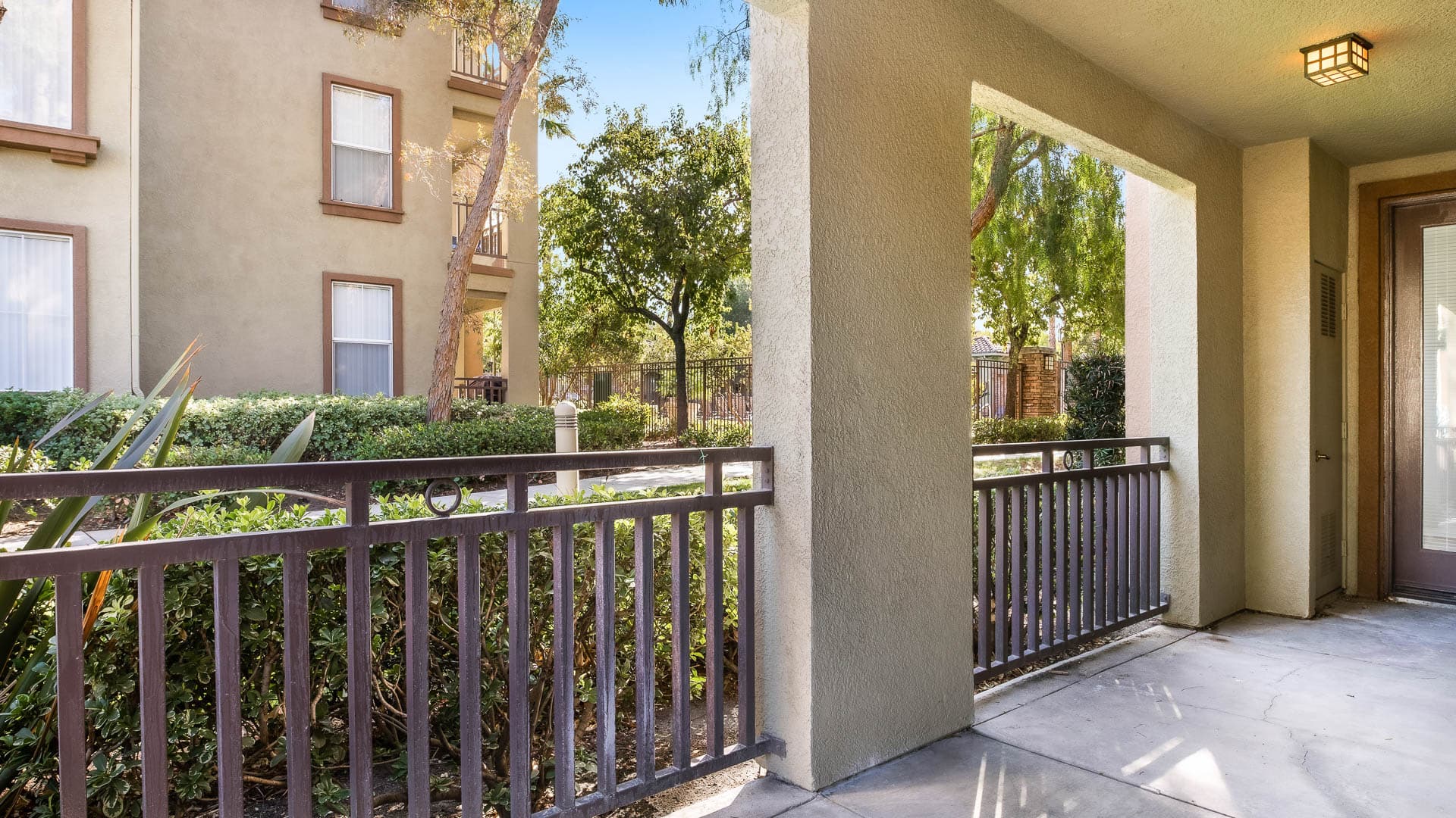 The Oaks Apartments 4 of 9