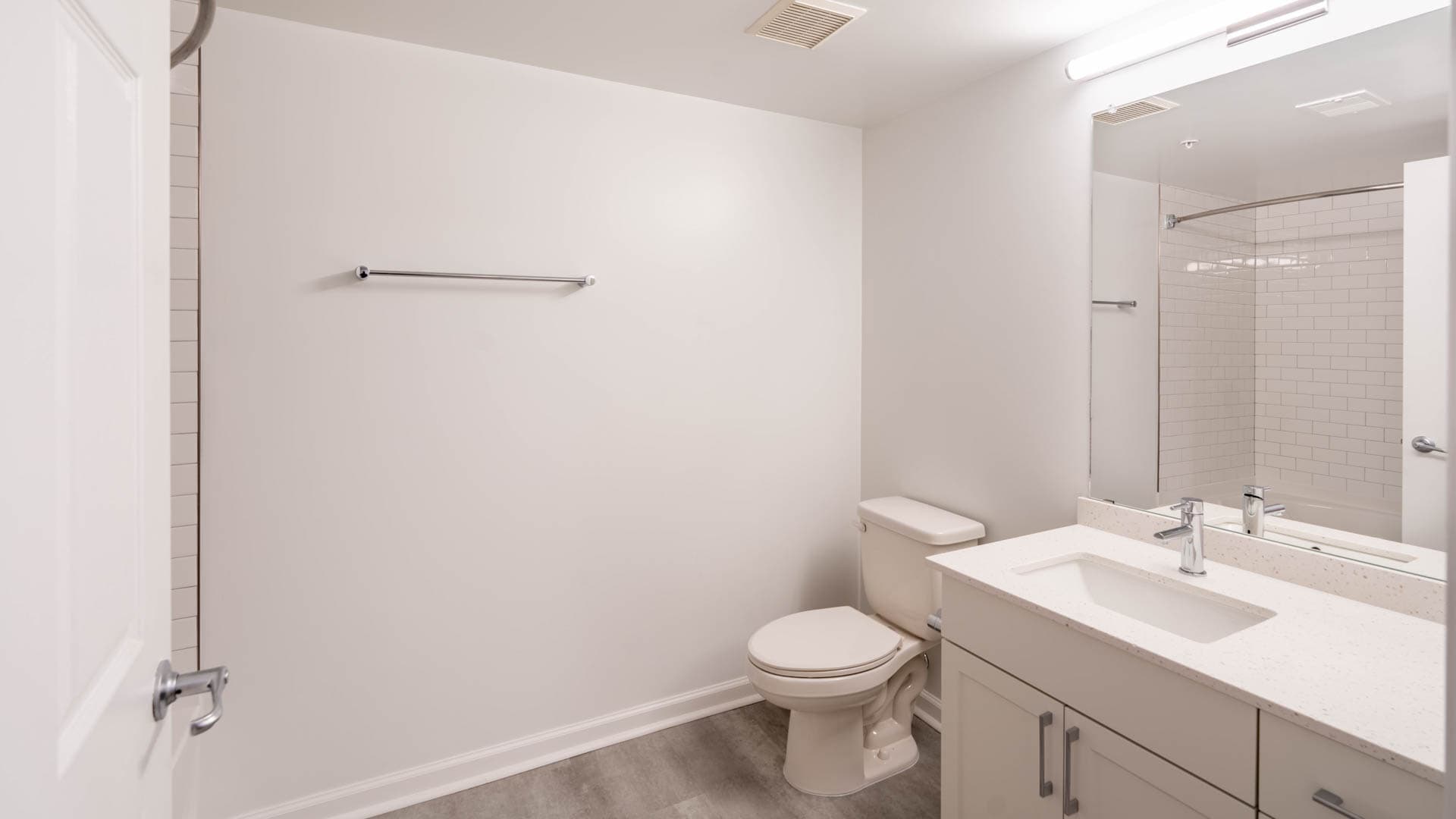 The Reserve at Clarendon Centre Apartments 14 of 44