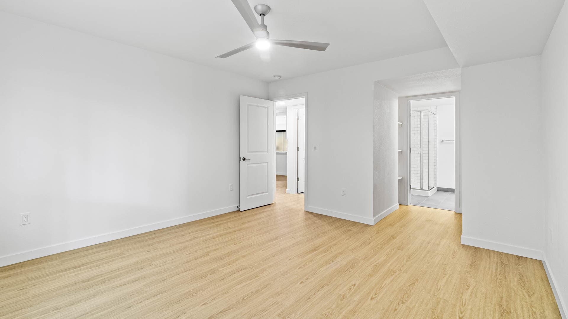 Lorien Ivy Apartments 19 of 114