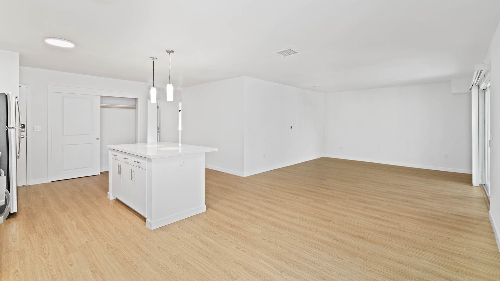 Lorien Ivy Apartments 1 of 12