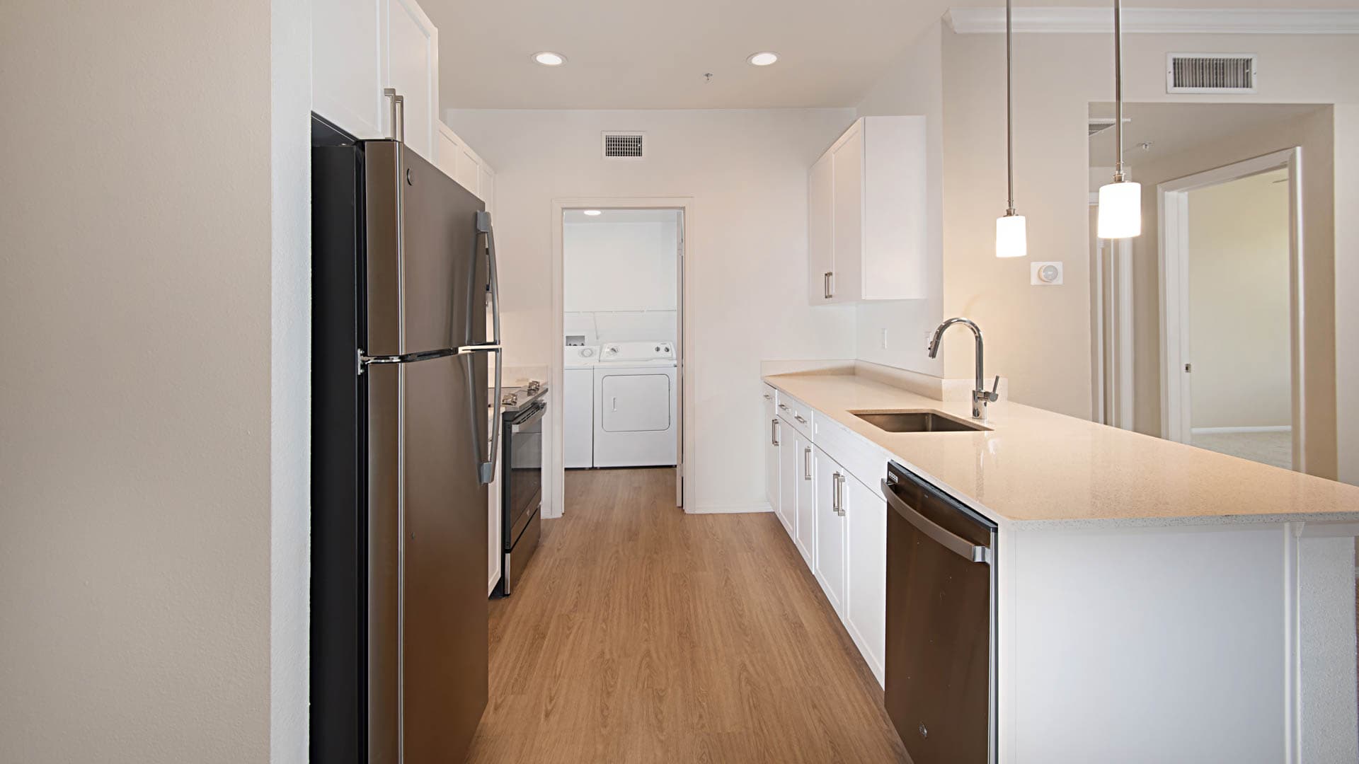 Promenade at Town Center Apartments 6 of 11