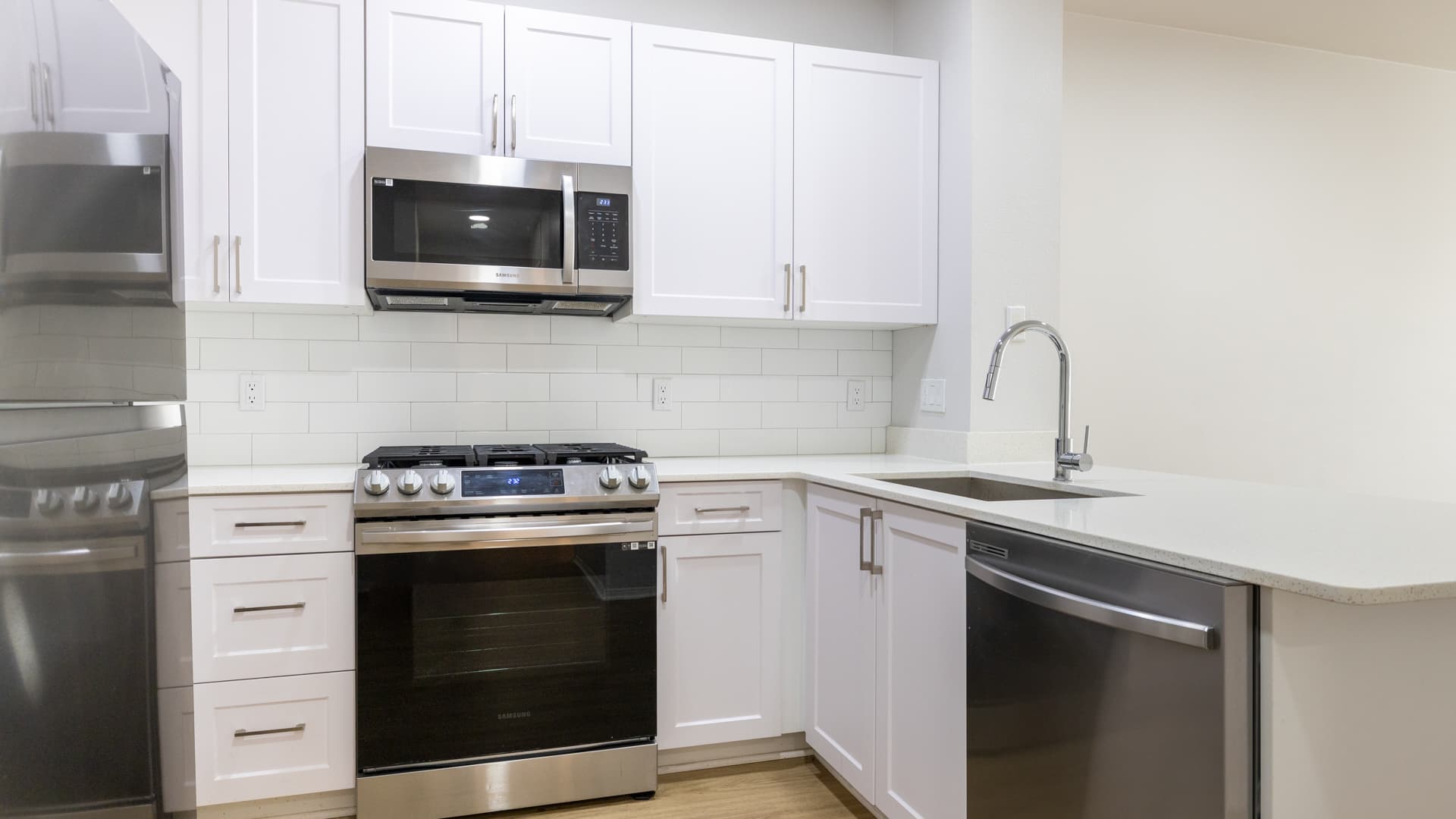 Bella Vista At Warner Ridge Apartments 1 of 10