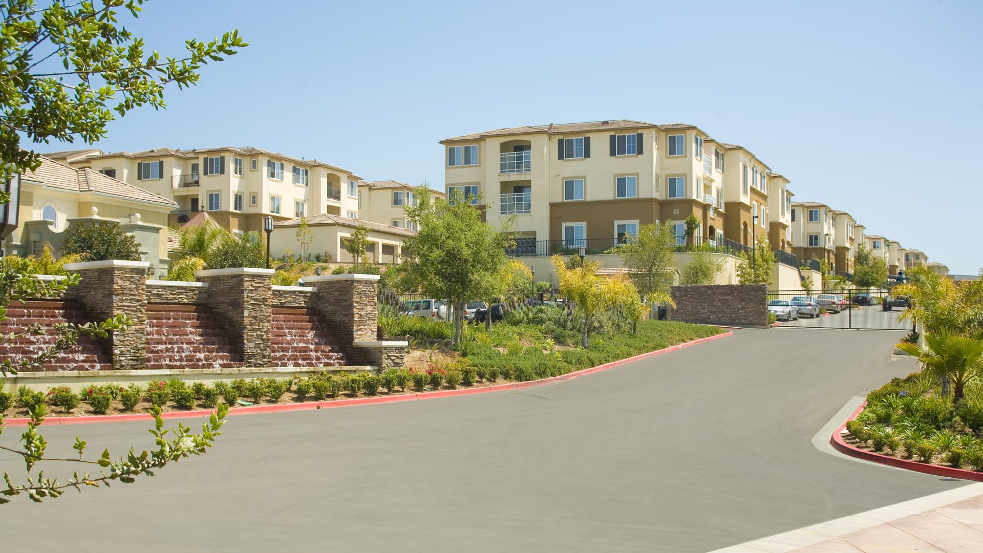 Bella Vista At Warner Ridge Apartments 3 of 43