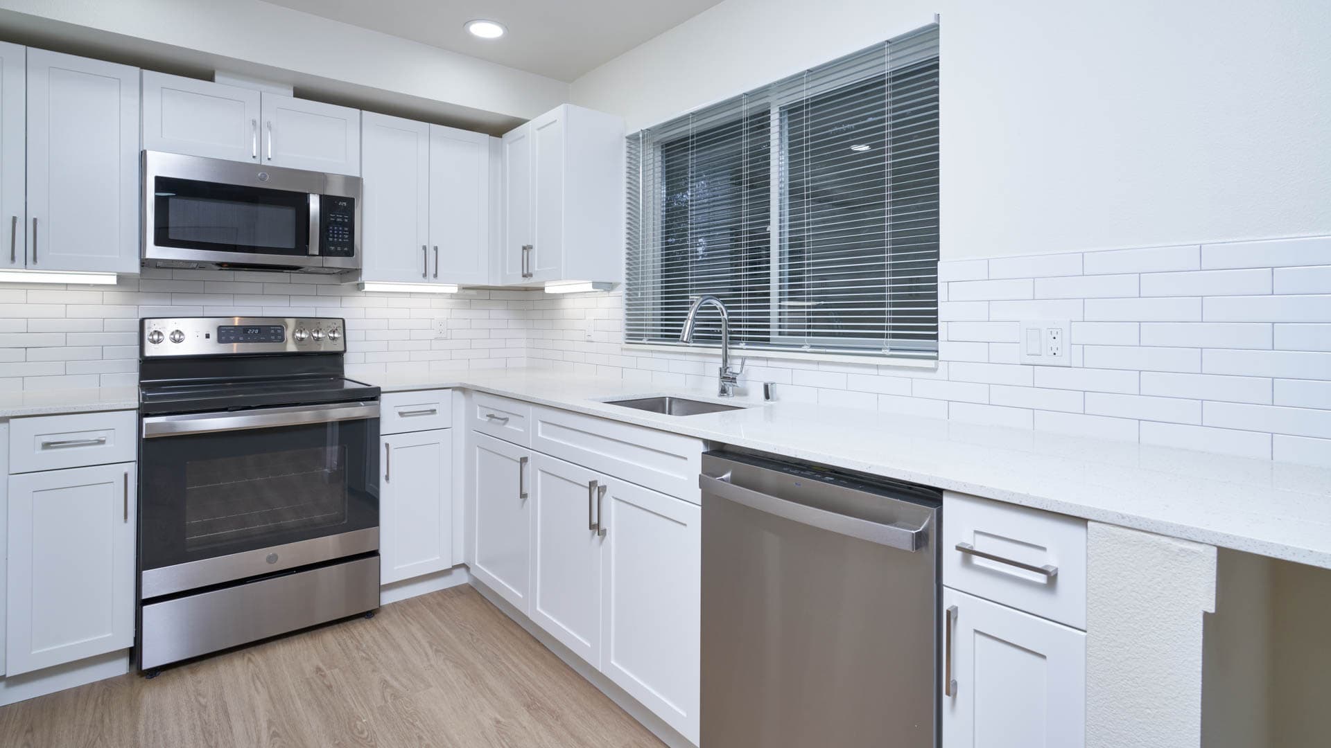 Ivorywood Apartments 1 of 10