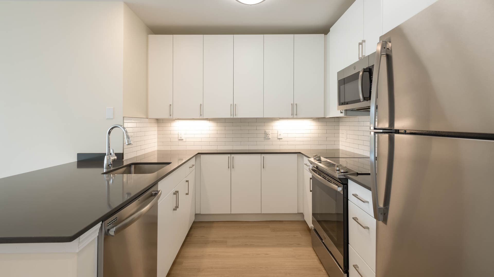 Longview Place Apartments 3 of 8