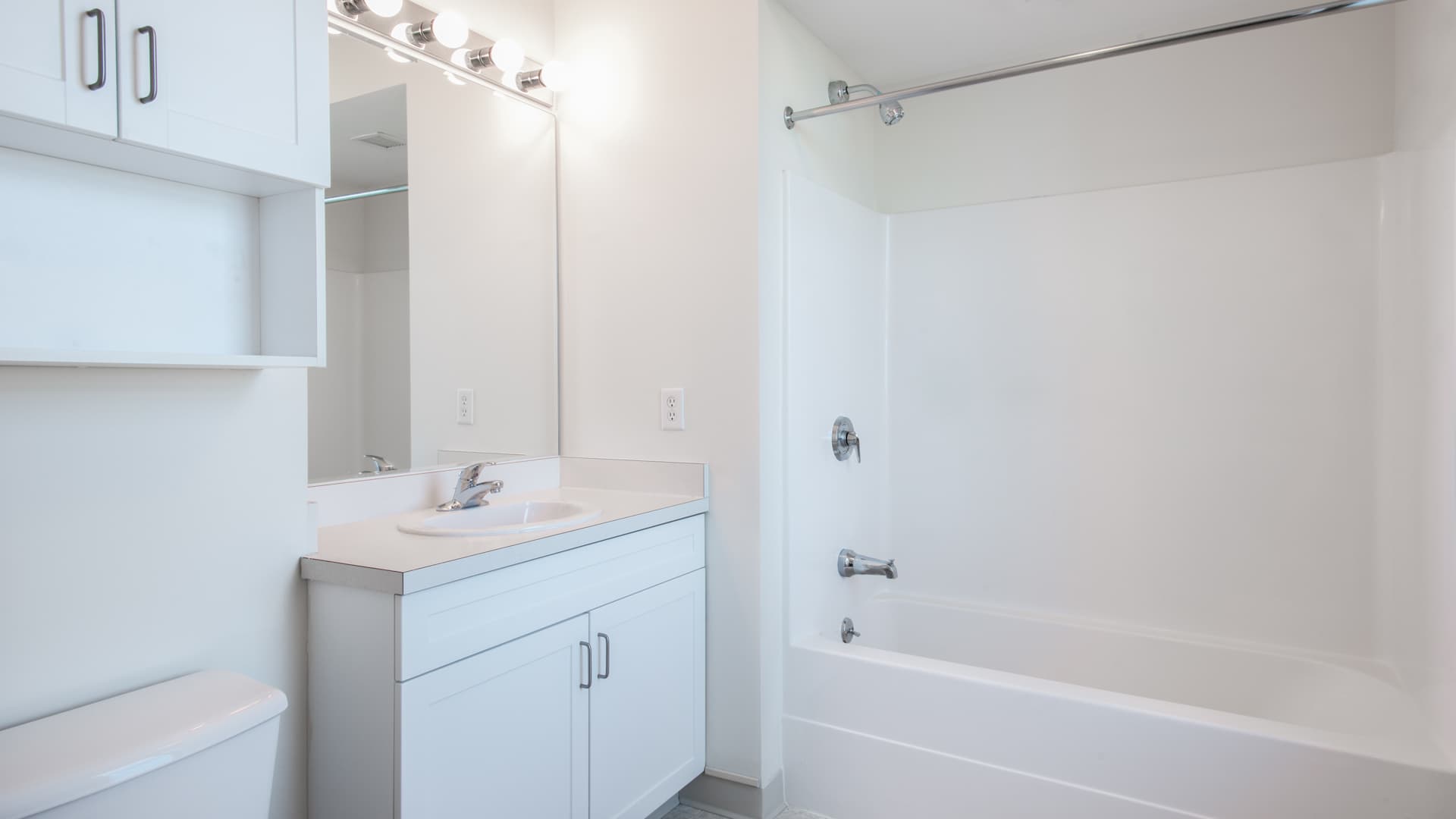 Longview Place Apartments 7 of 14