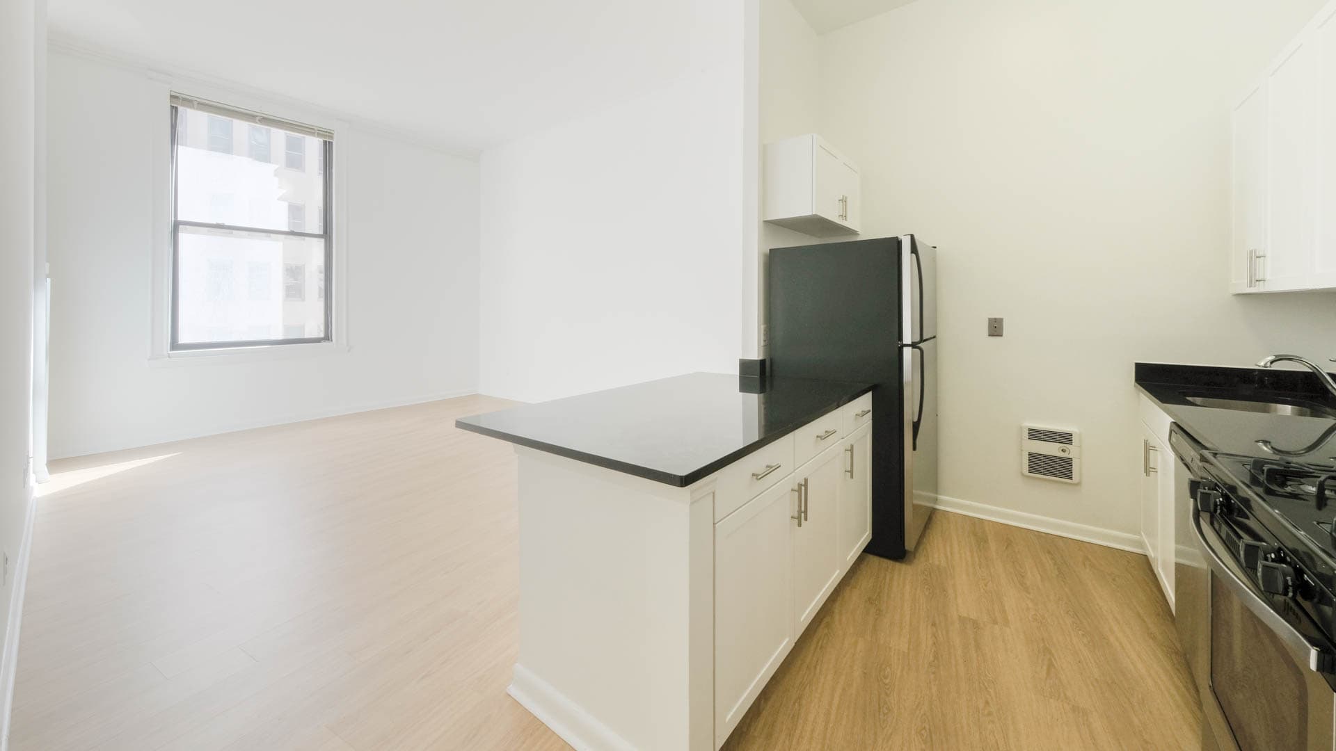 71 Broadway Apartments 6 of 11