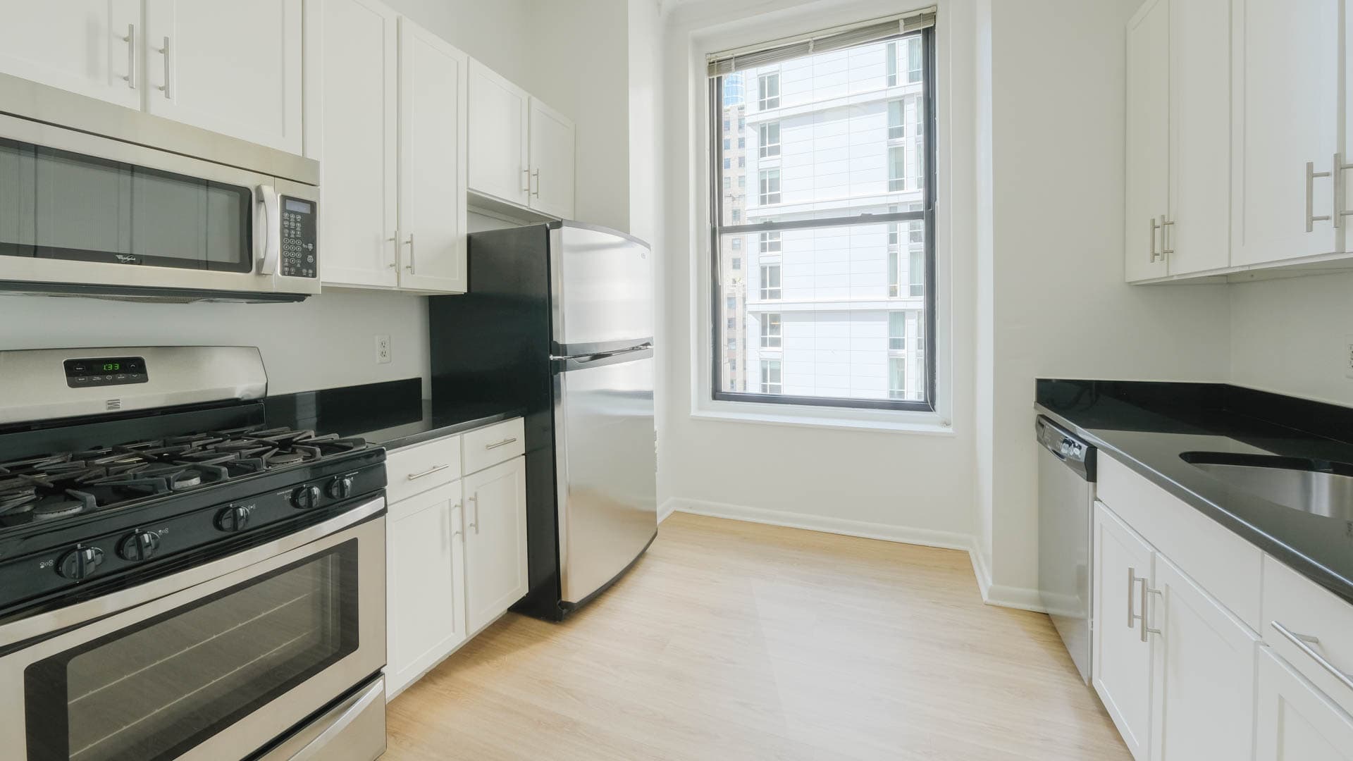 71 Broadway Apartments 4 of 45