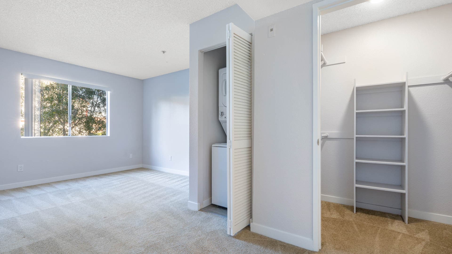 Hampshire Place Apartments 6 of 10