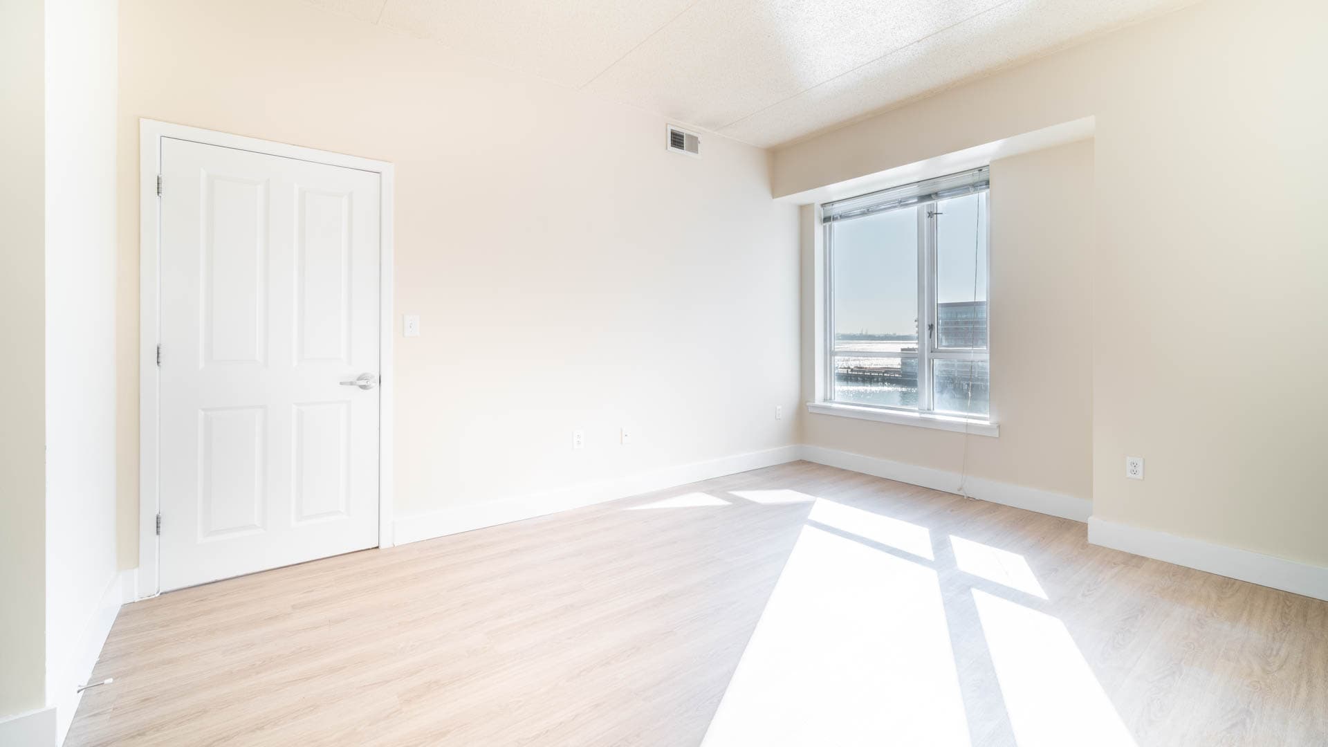 The Pier Apartments 2 of 6