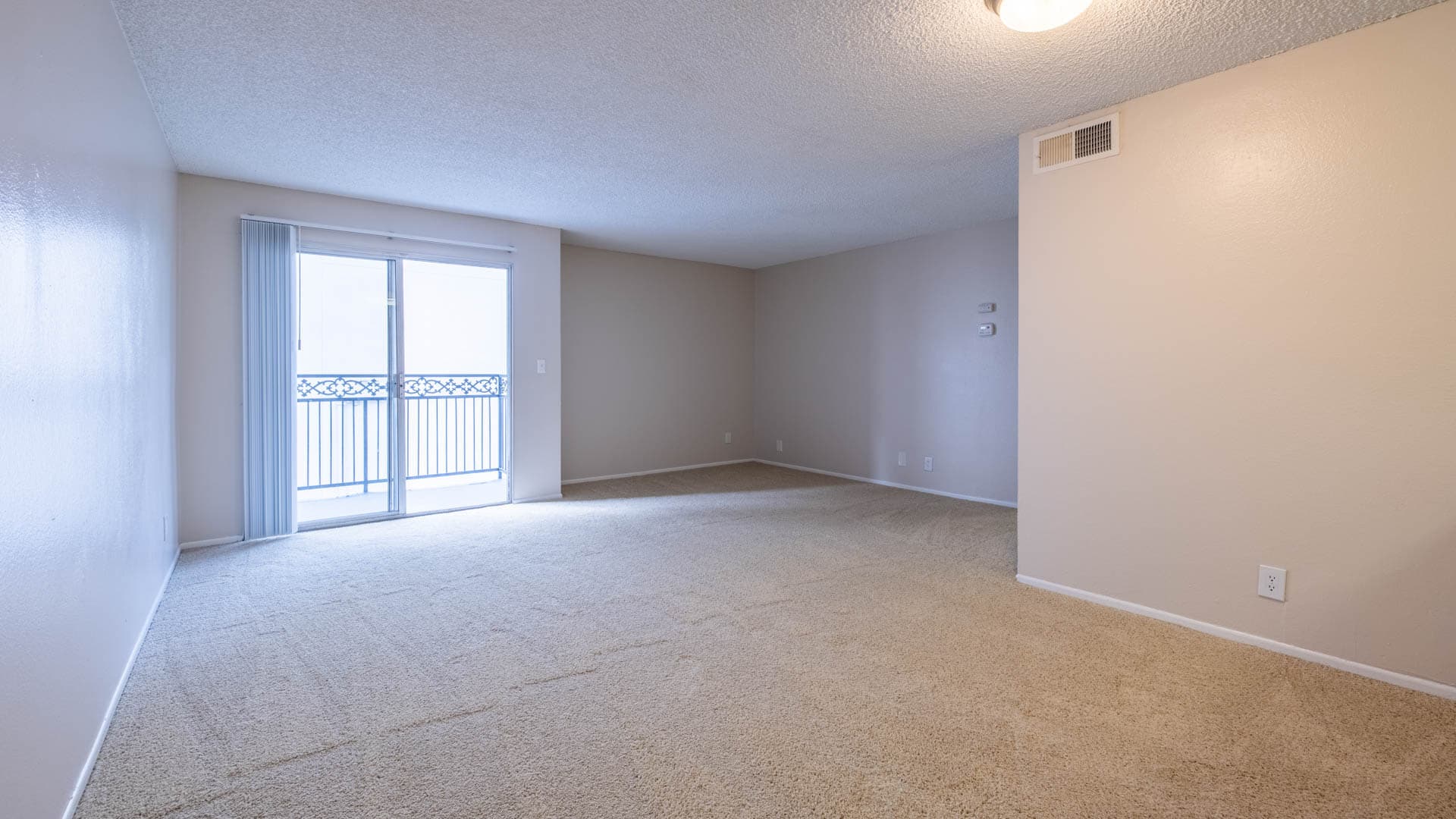 Virgil Square Apartments 10 of 31