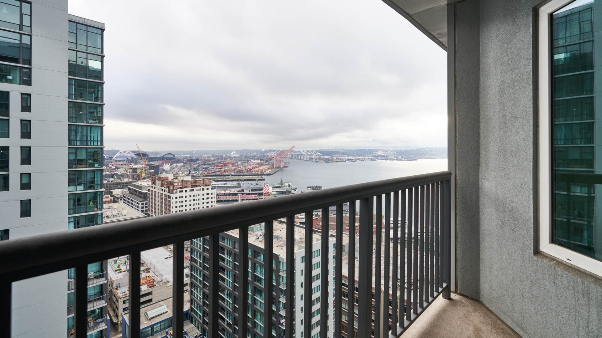 Harbor Steps Apartments 5 of 7
