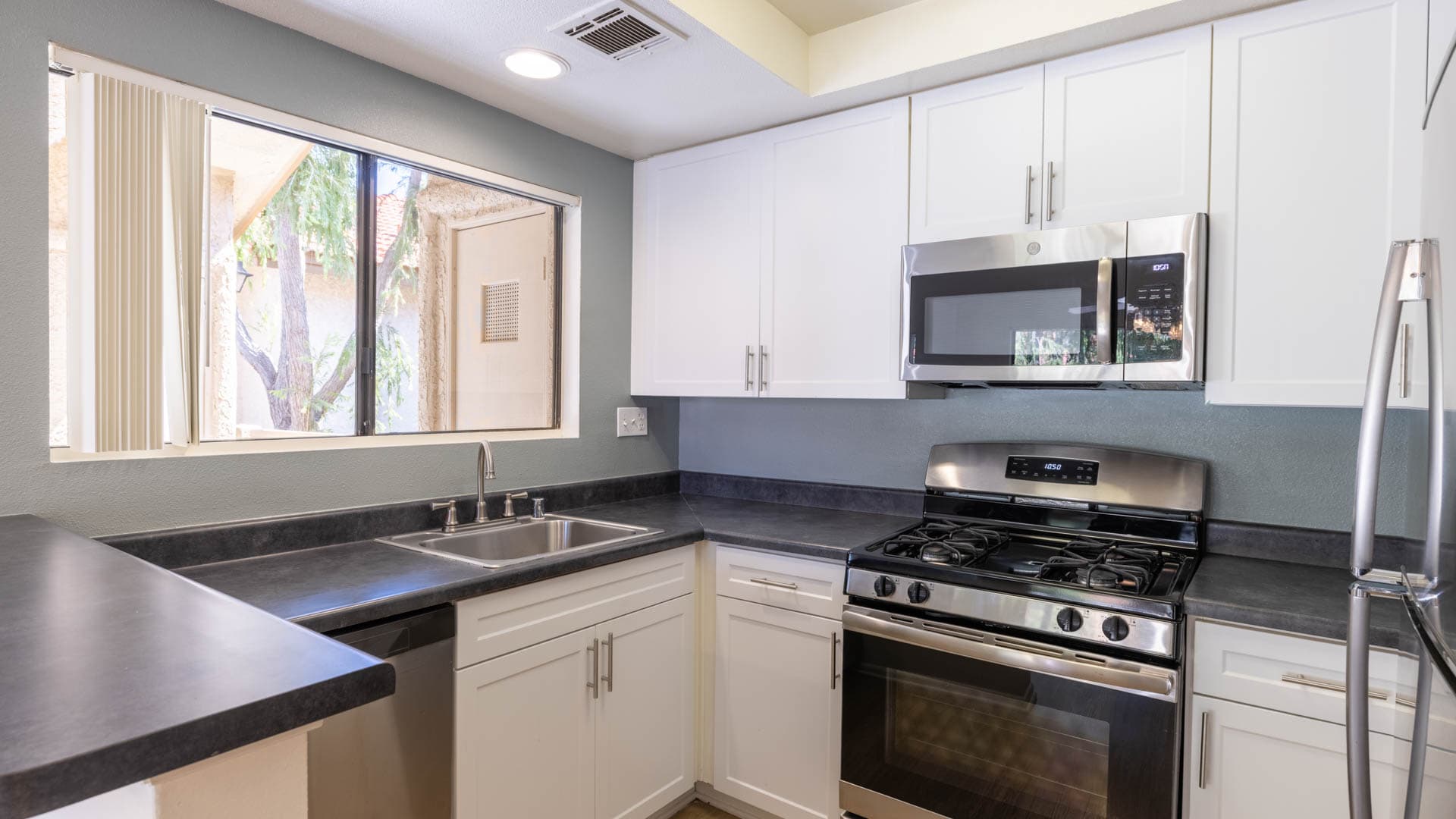 Country Oaks Apartments 4 of 8