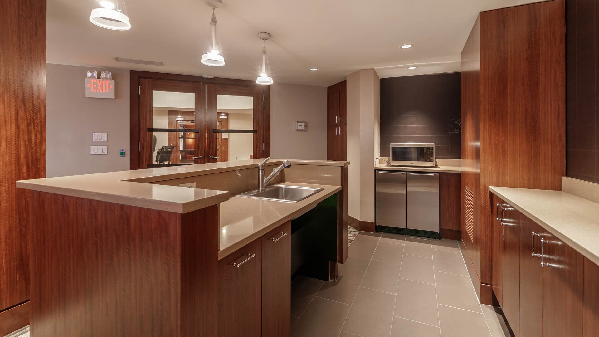 2400 M Apartments 41 of 49