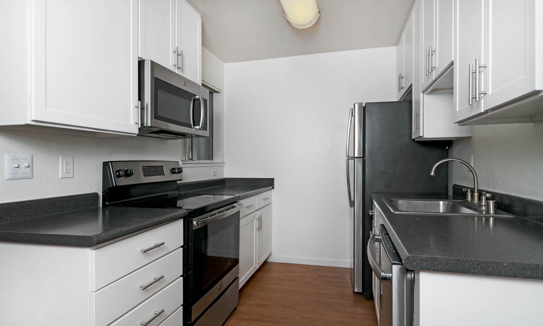Creekside Apartments 5 of 25