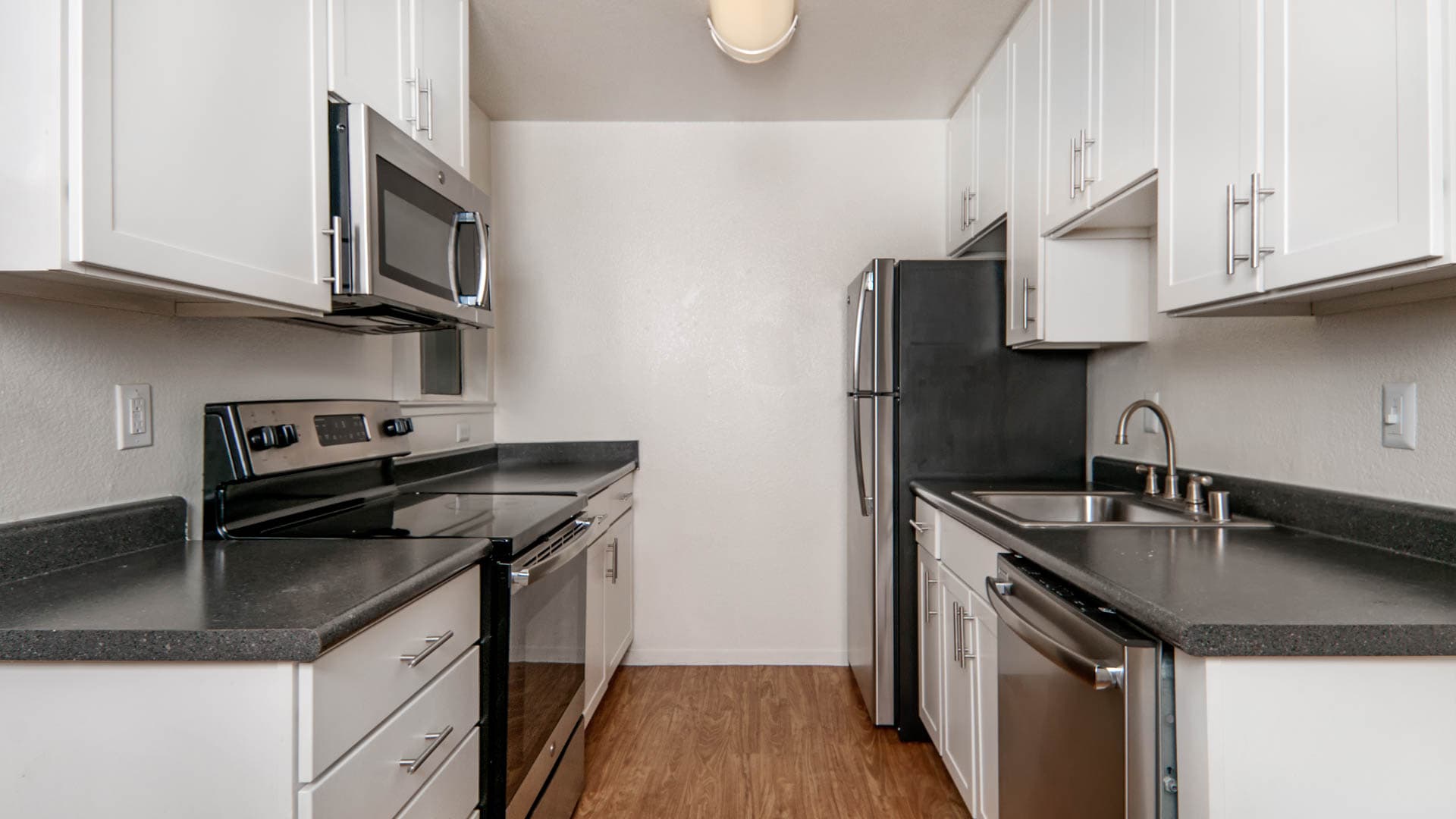Creekside Apartments 6 of 8