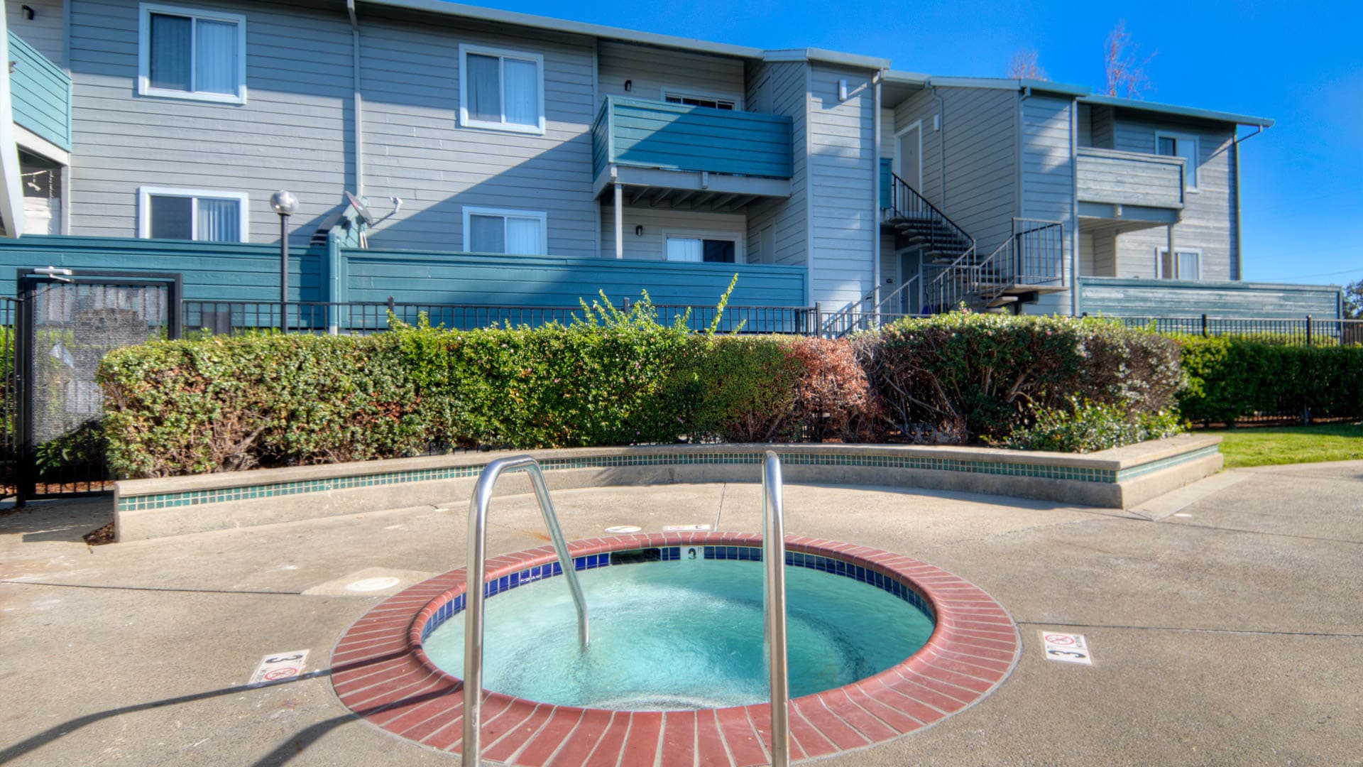 Creekside Apartments 25 of 25