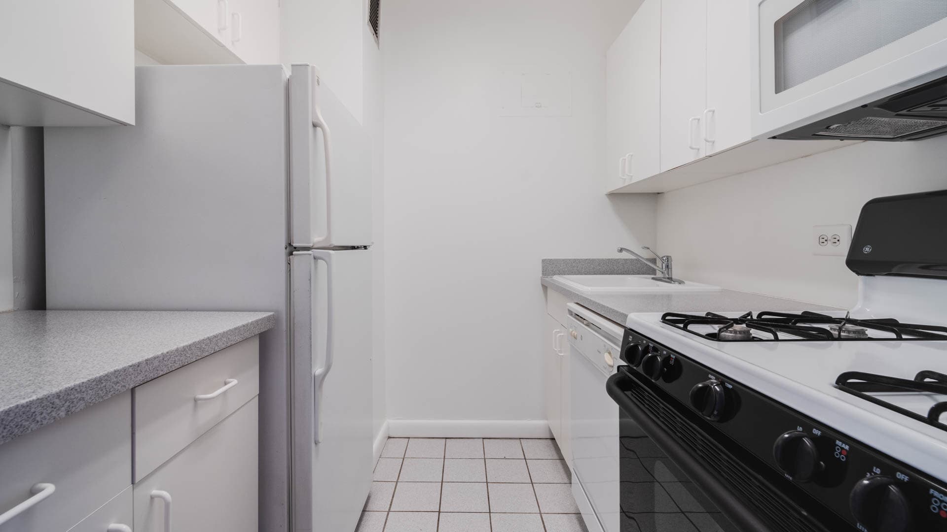 Parc East Apartments 3 of 7