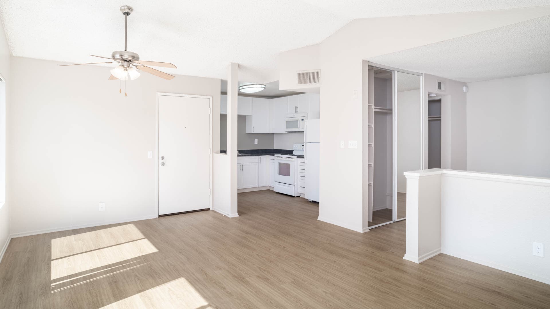 Avanti Apartments 3 of 5