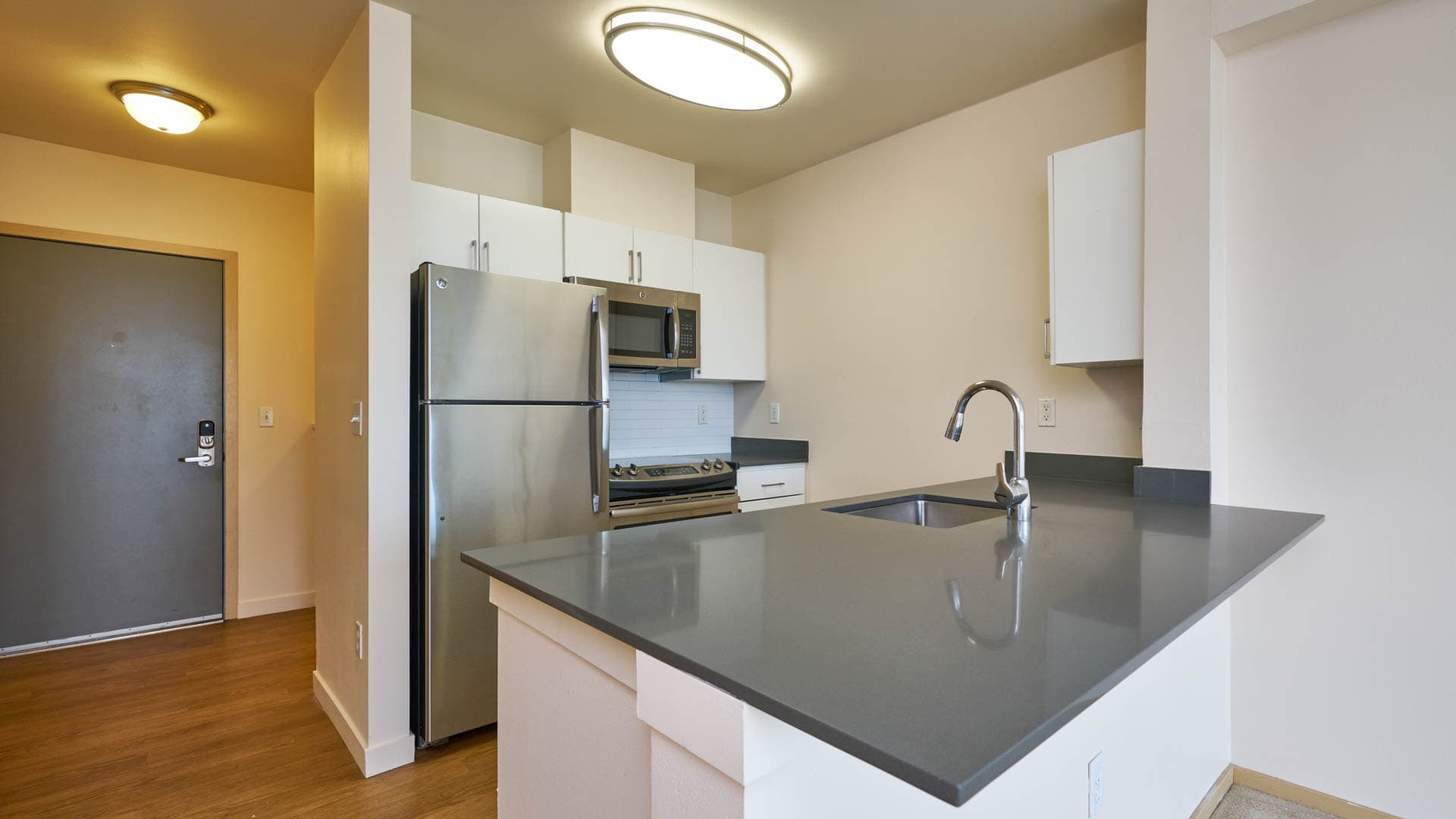 The Heights on Capitol Hill Apartments 7 of 10