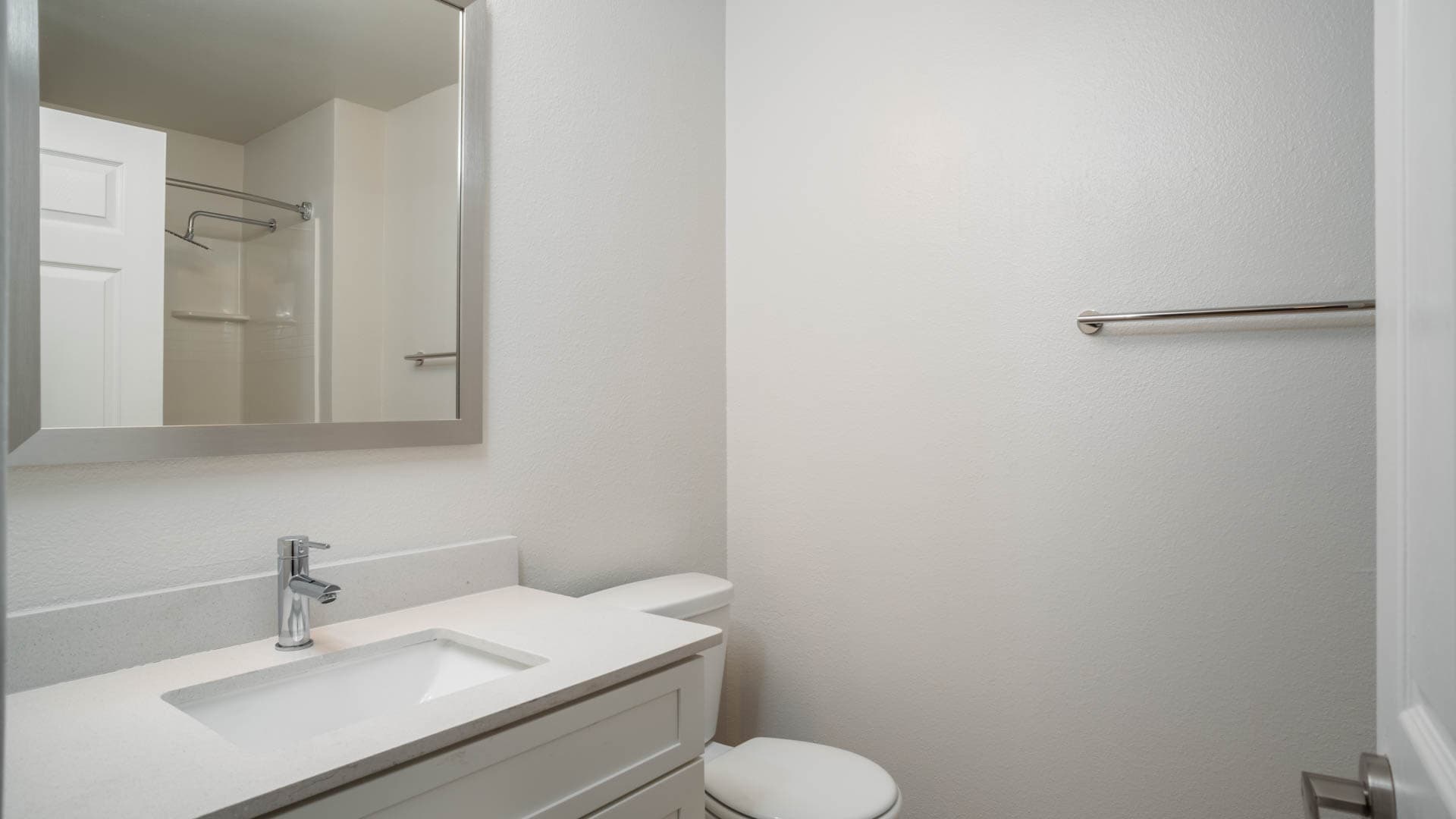 Deerwood Apartments 5 of 15