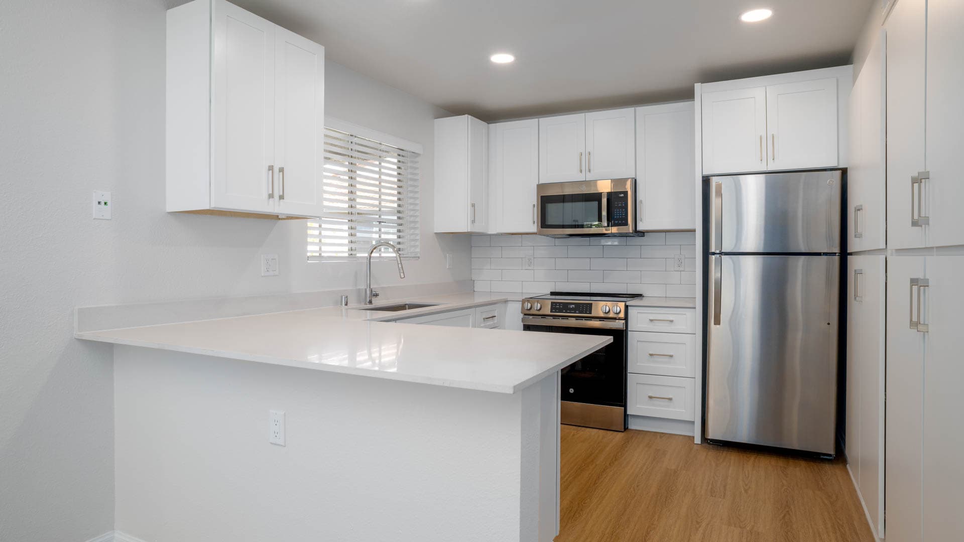 Deerwood Apartments 8 of 36
