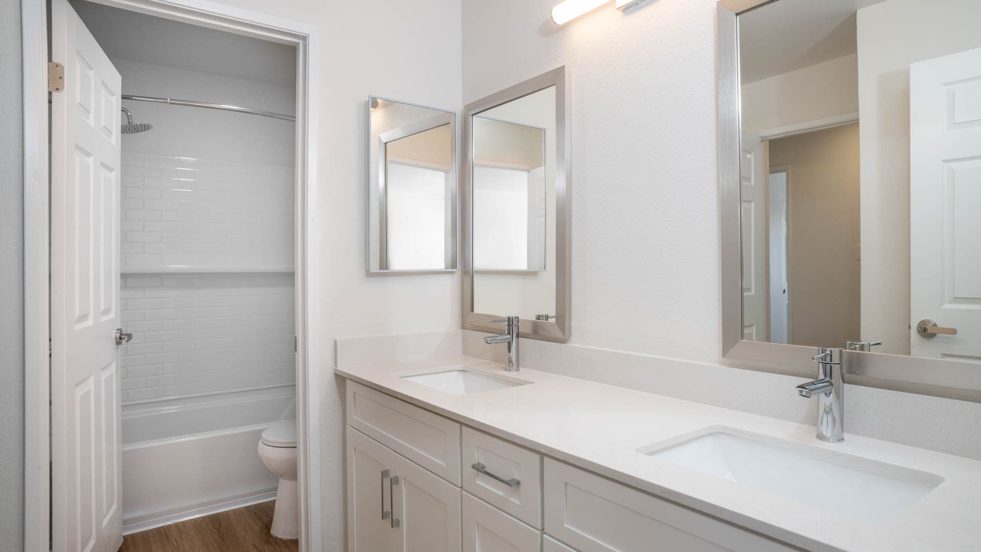 Deerwood Apartments 15 of 36