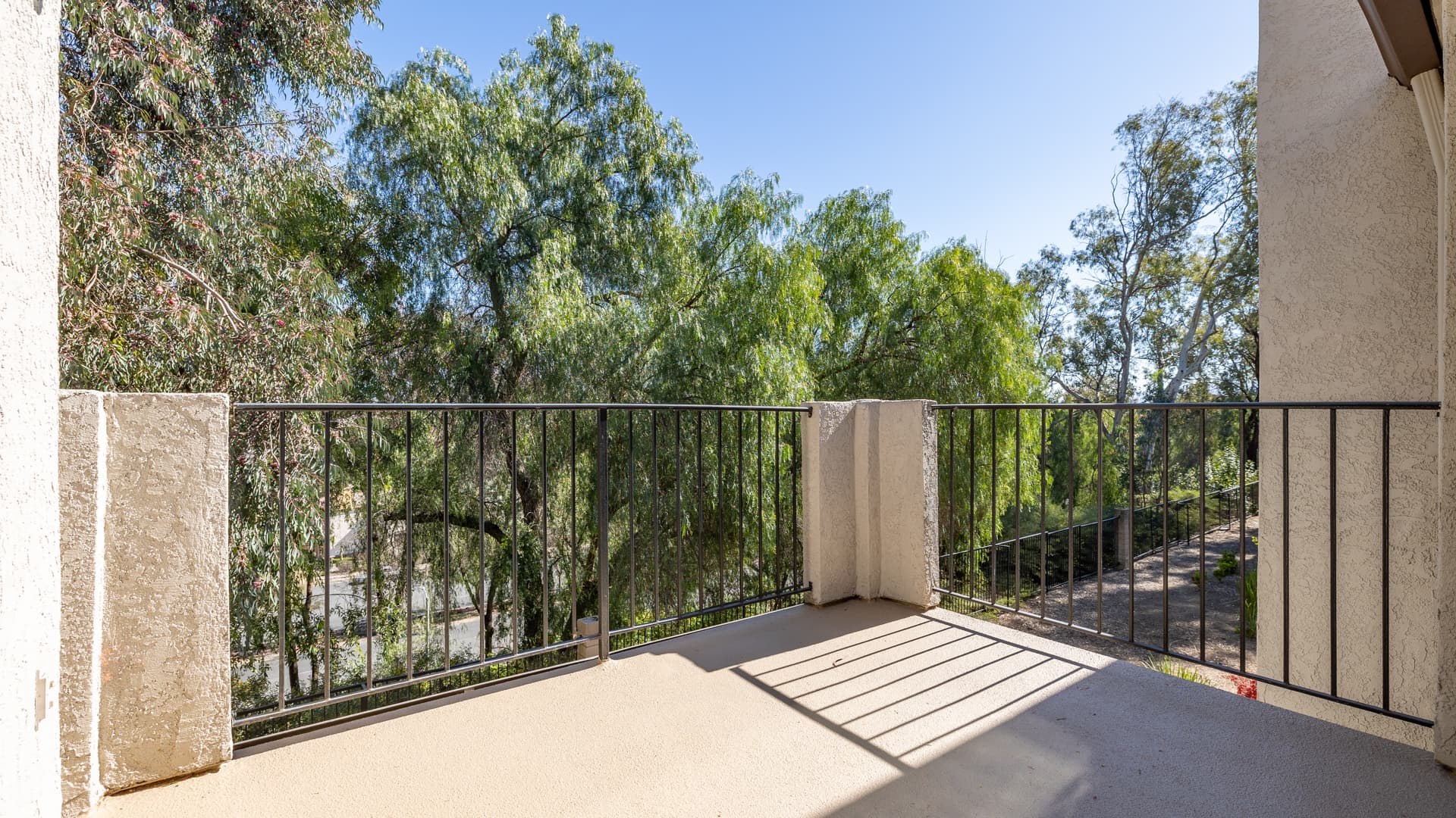 Eagle Canyon Apartments 7 of 8