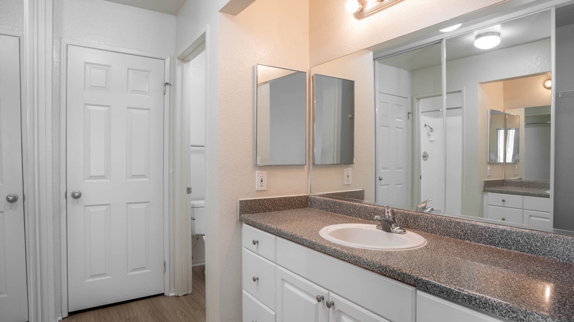 Eagle Canyon Apartments 20 of 35
