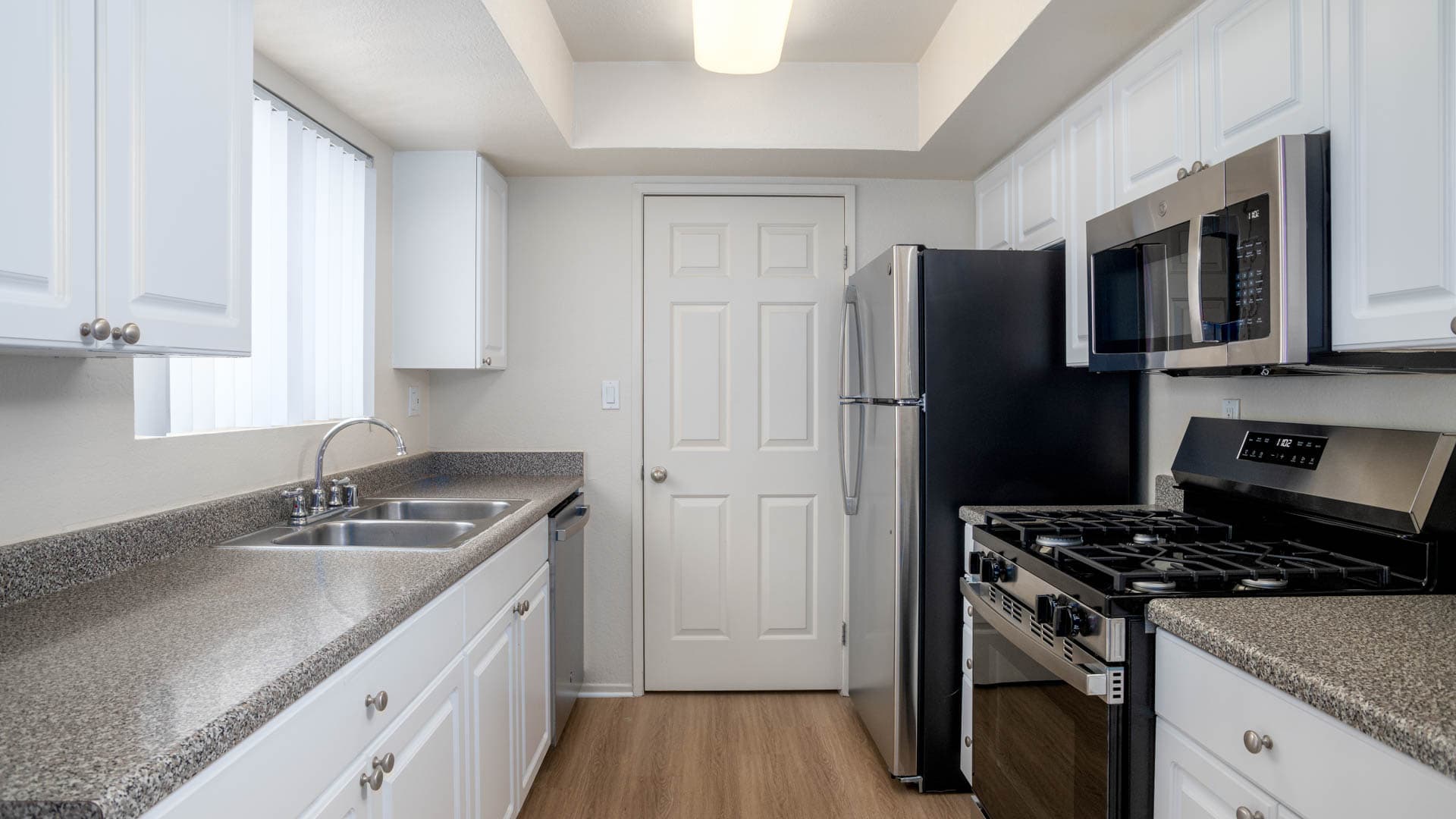 Eagle Canyon Apartments 7 of 35