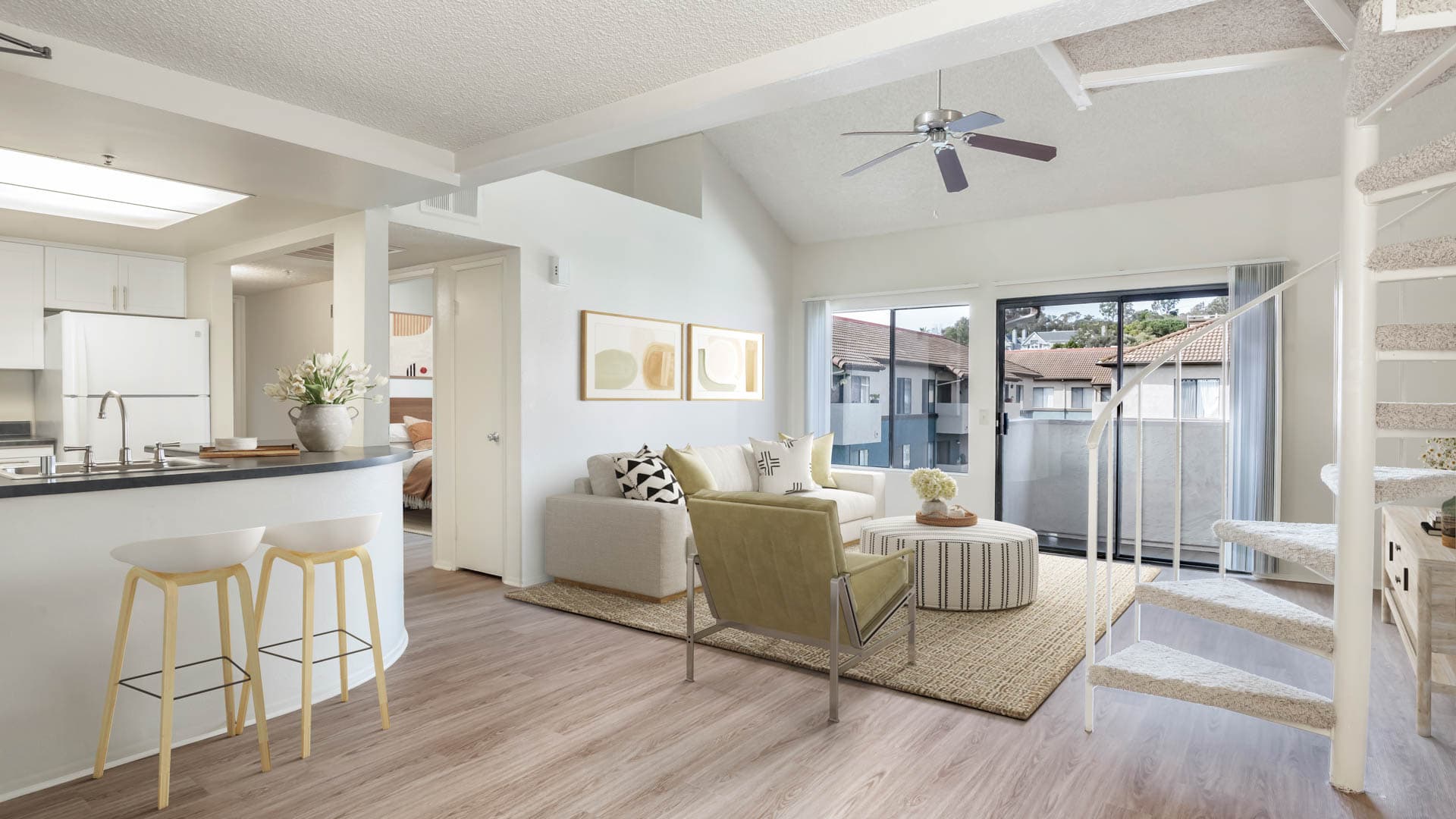 Ocean Crest Apartments 10 of 22